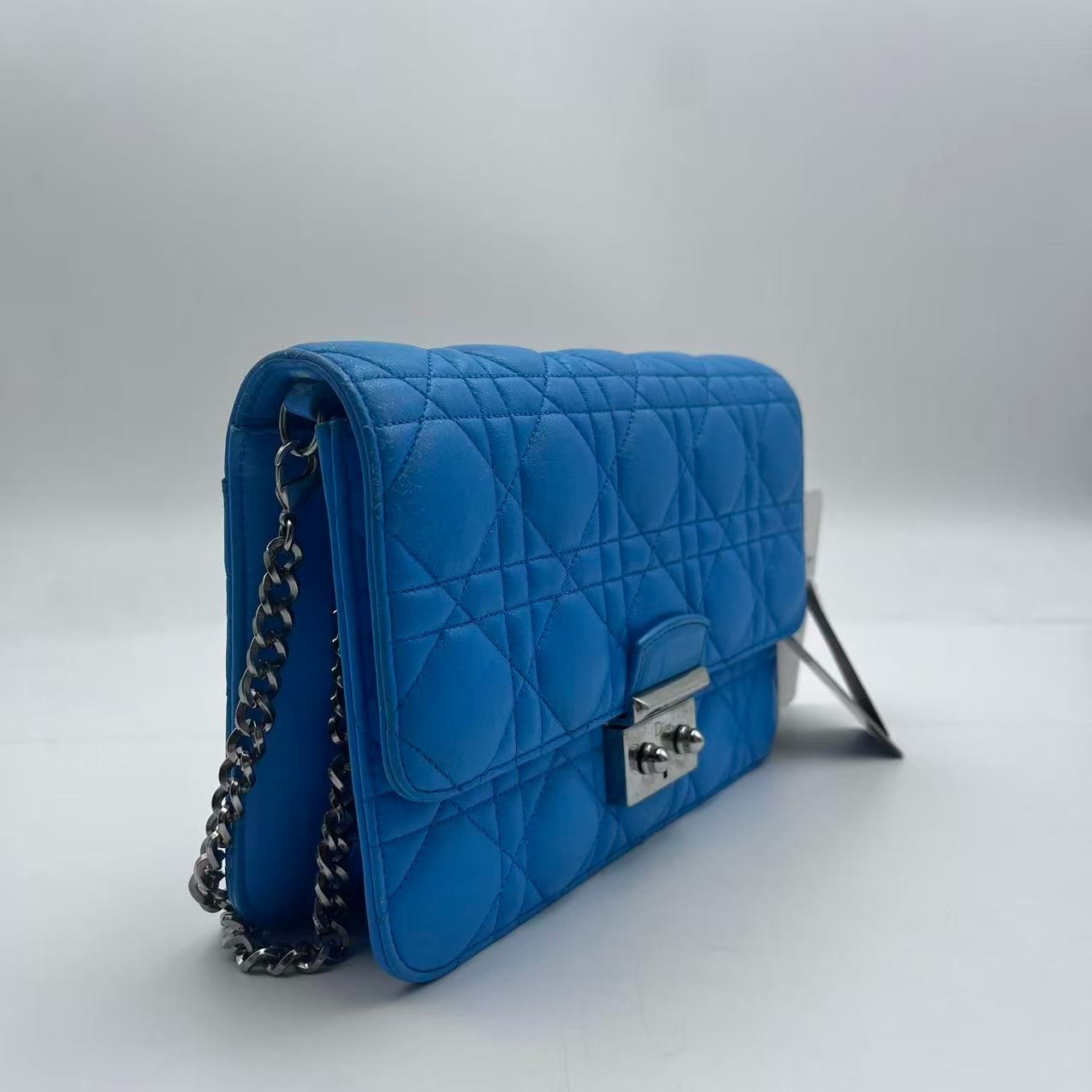 H2 Dior Miss Dior Blue Rattan Plaid Chain Mouth Bag H21489