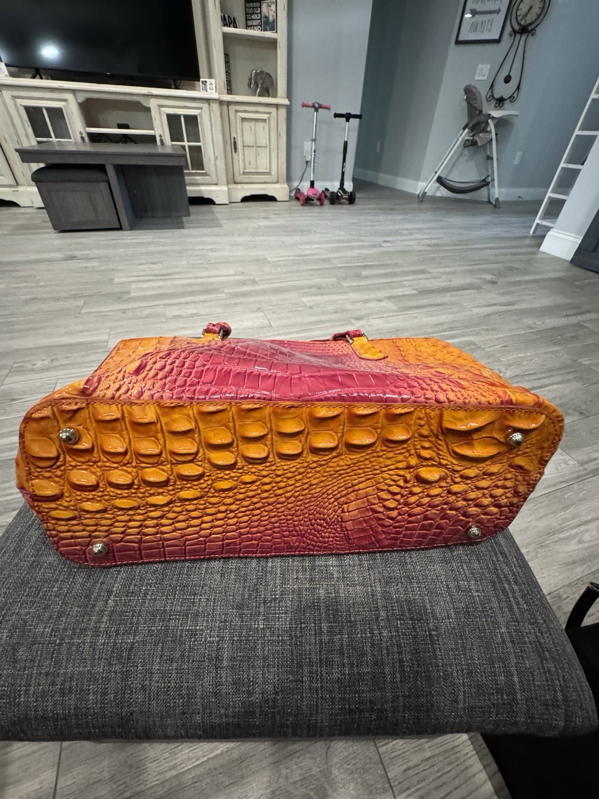 Authentic Brahmin Medium Asher tote in gorgeous Sunset/Multi Melbourne