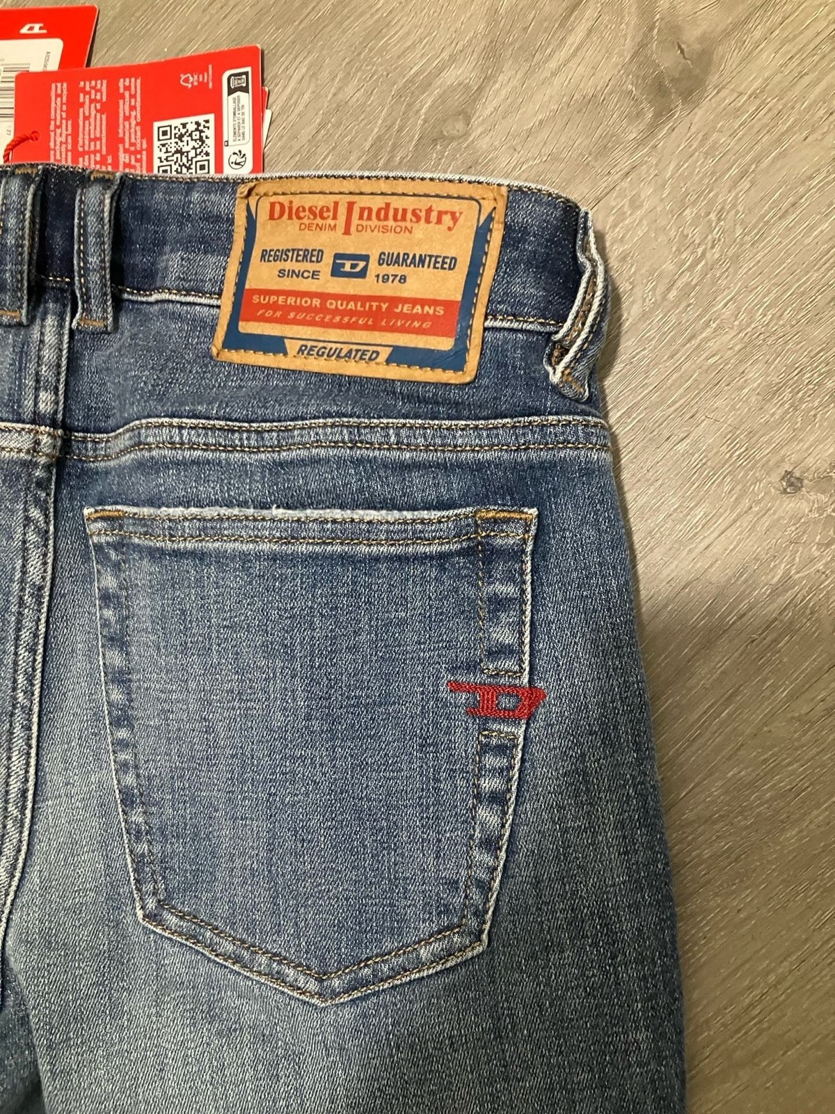 Diesel D-Strukt Slim Fit Jeans