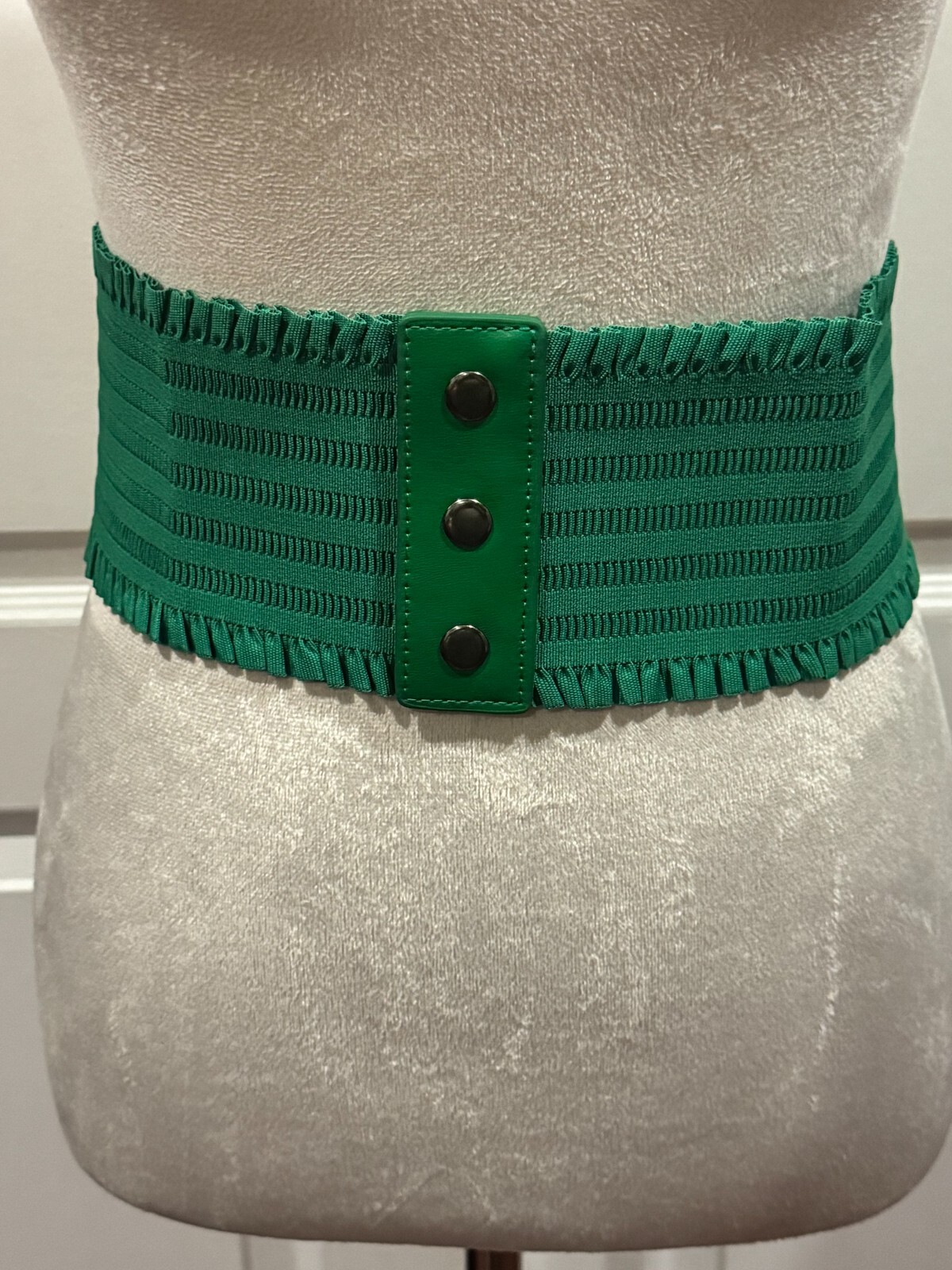 Women Wide Stretch Green Belt Sz 4x32inches XL