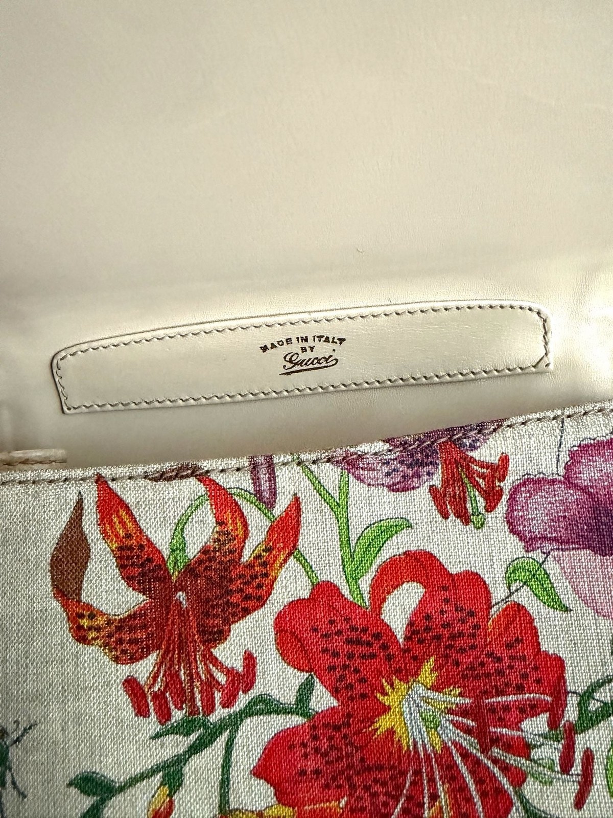 GUCCI Flora Canvas Mini Saddle Crossbody – Michele Era