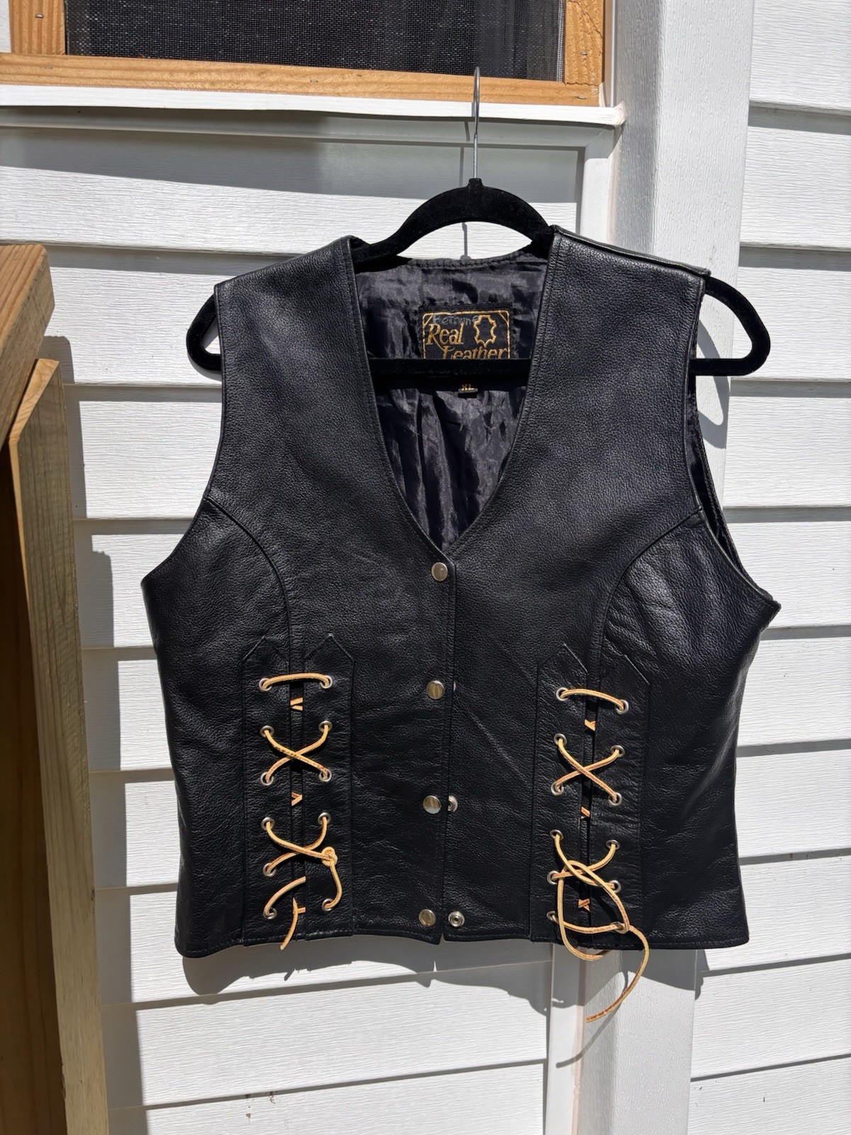 Vintage Black Leather Motorcycle Vest Women XL Corset Lace Up Snap Front Biker