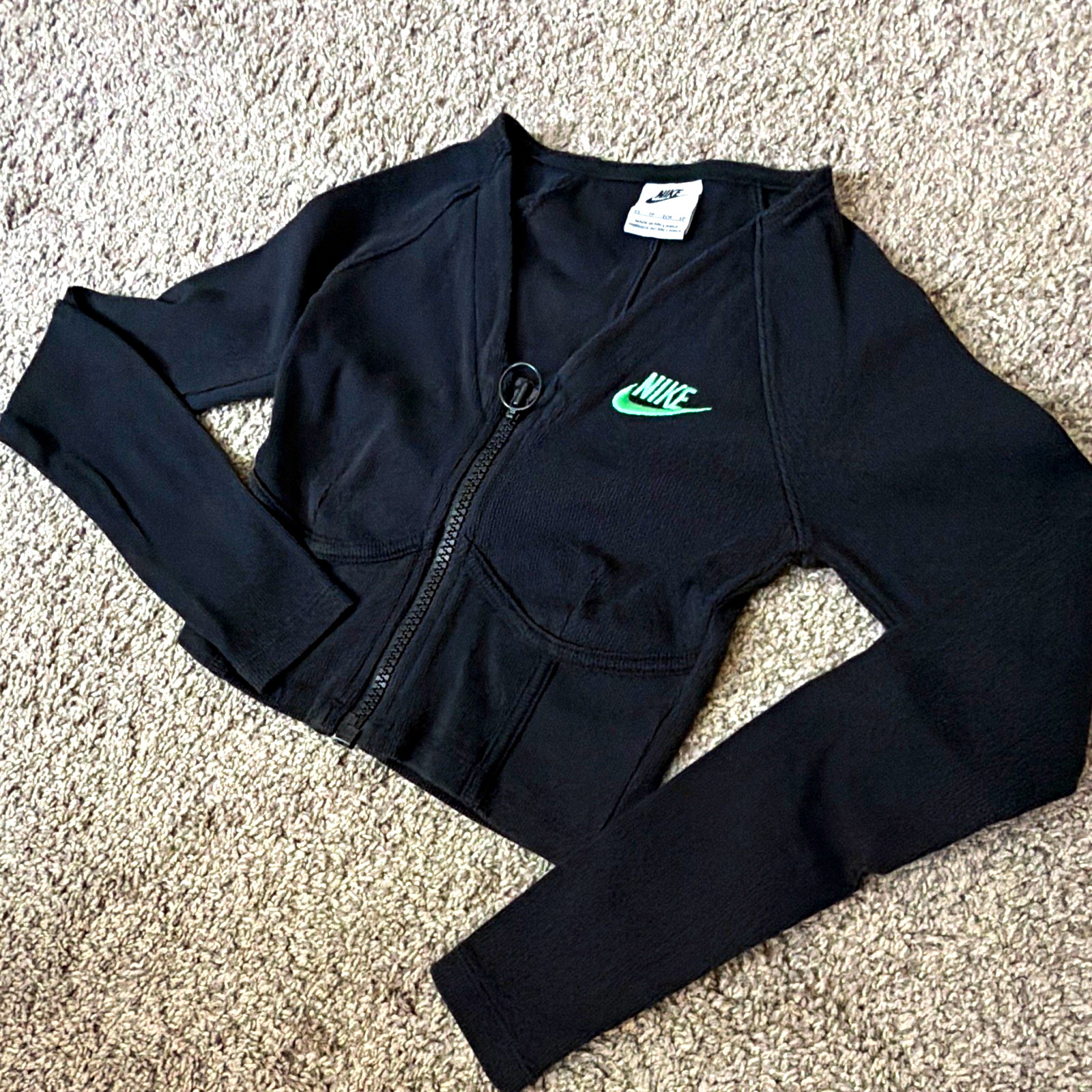 Nike Women’s Cropped Full Zip Track Jacket Black/Green Solid Long Sleeve XS