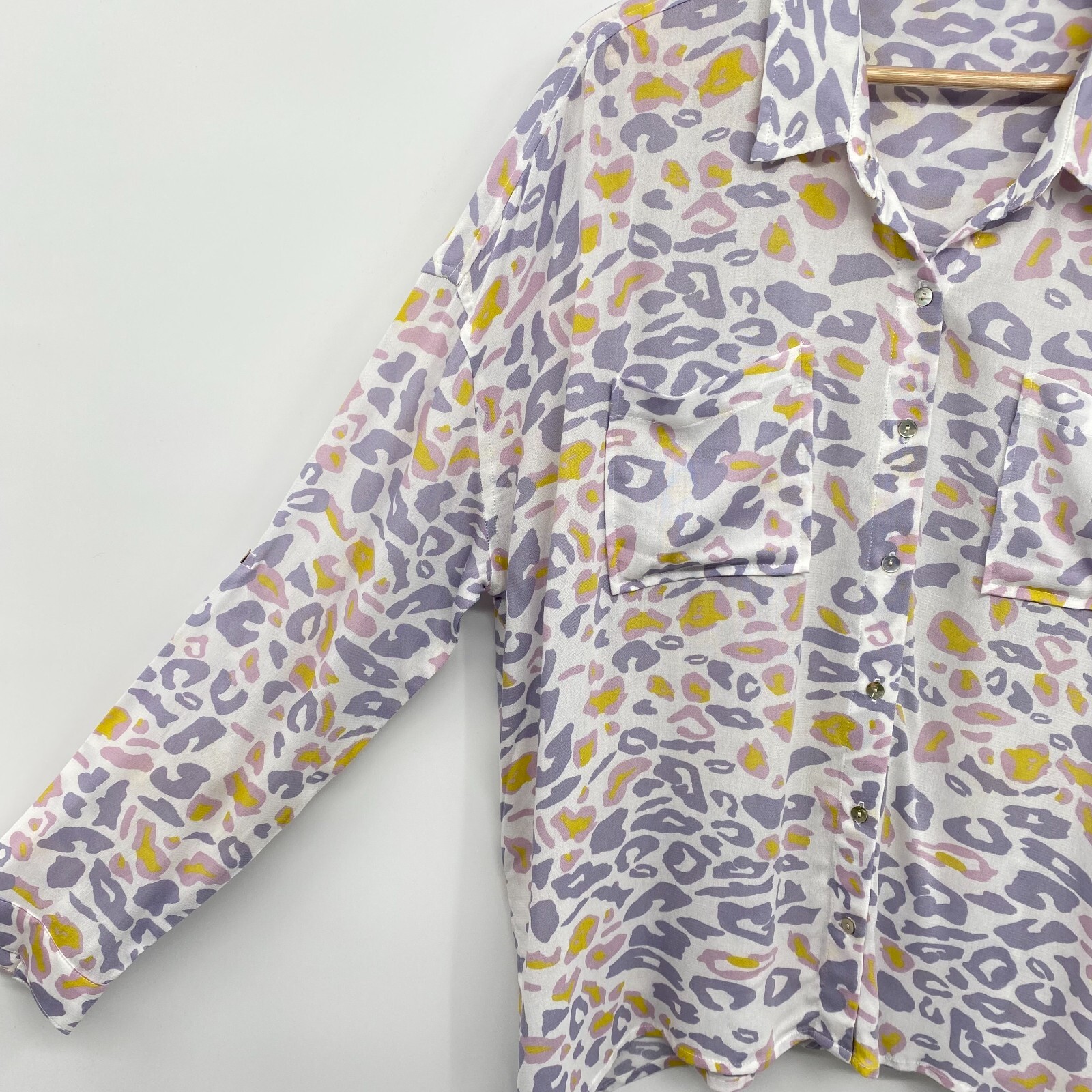 Dear John Arianna Top Shirt Blouse Size Large Leopard Long Roll Tab Sleeves Boho
