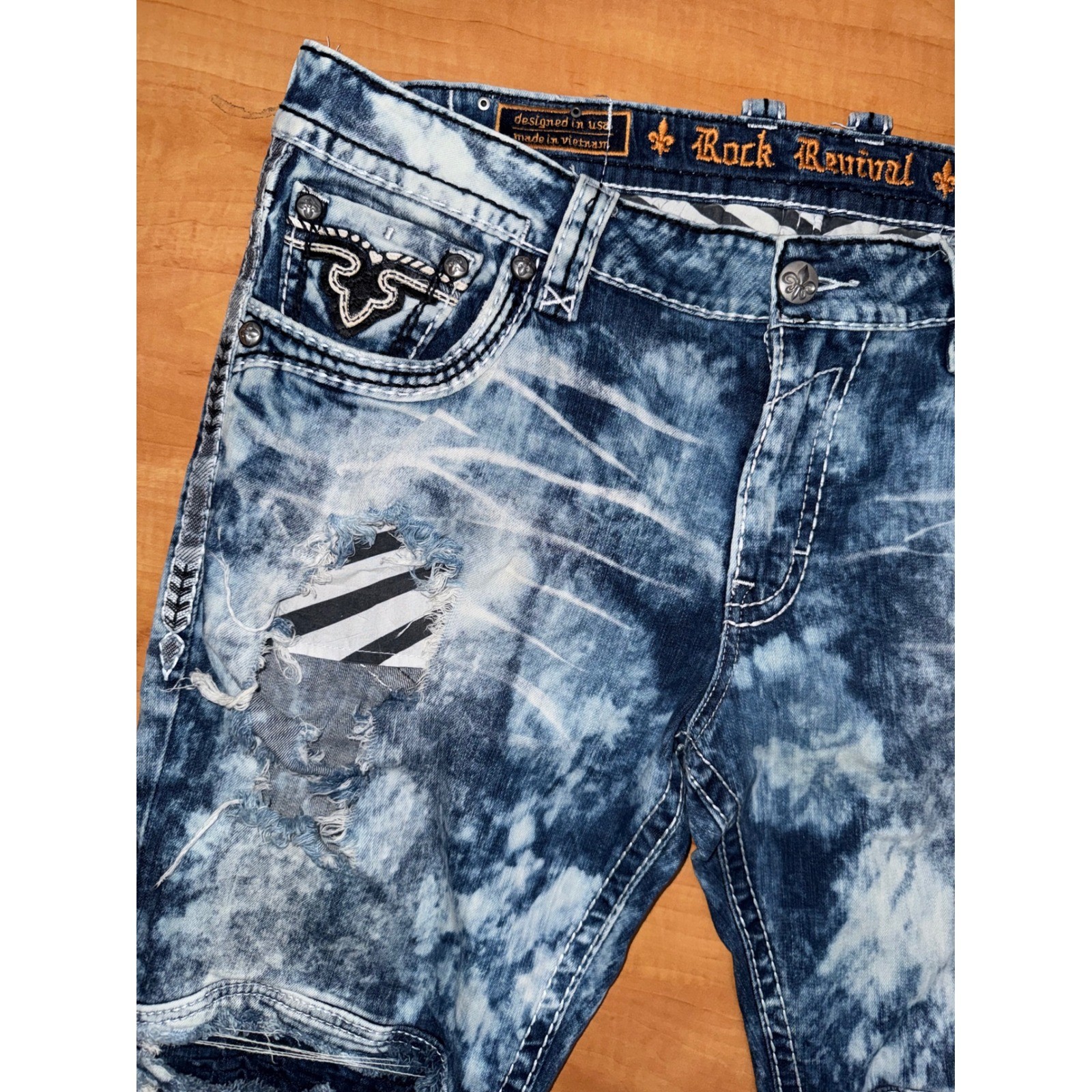 Rock Revival Montell Short Mens 40 Blue Acid Wash Distressed Moto Denim Shorts