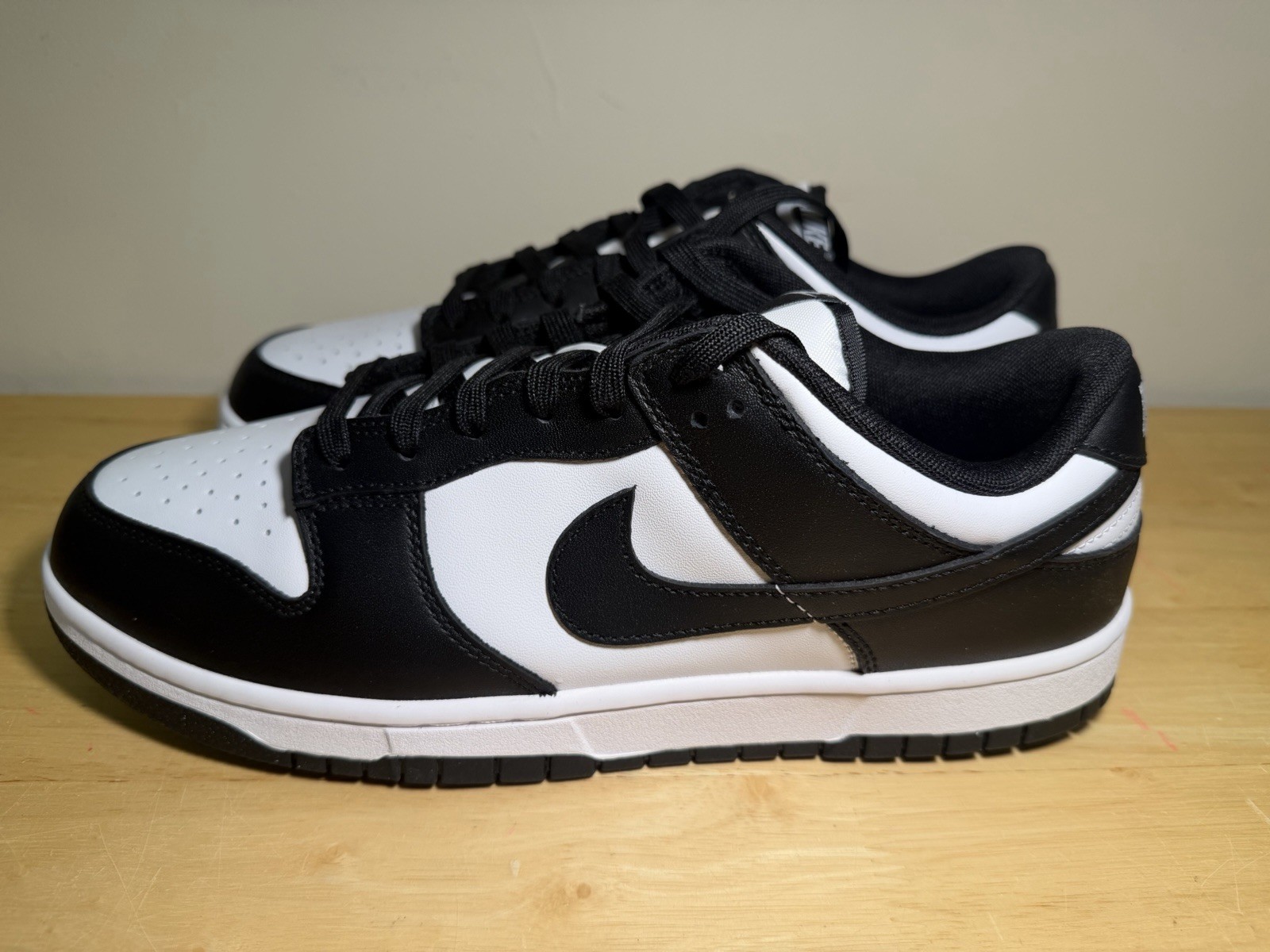 Nike Dunk Low Retro DD1391-100 – Size 11.5 – White Black Panda Shoes