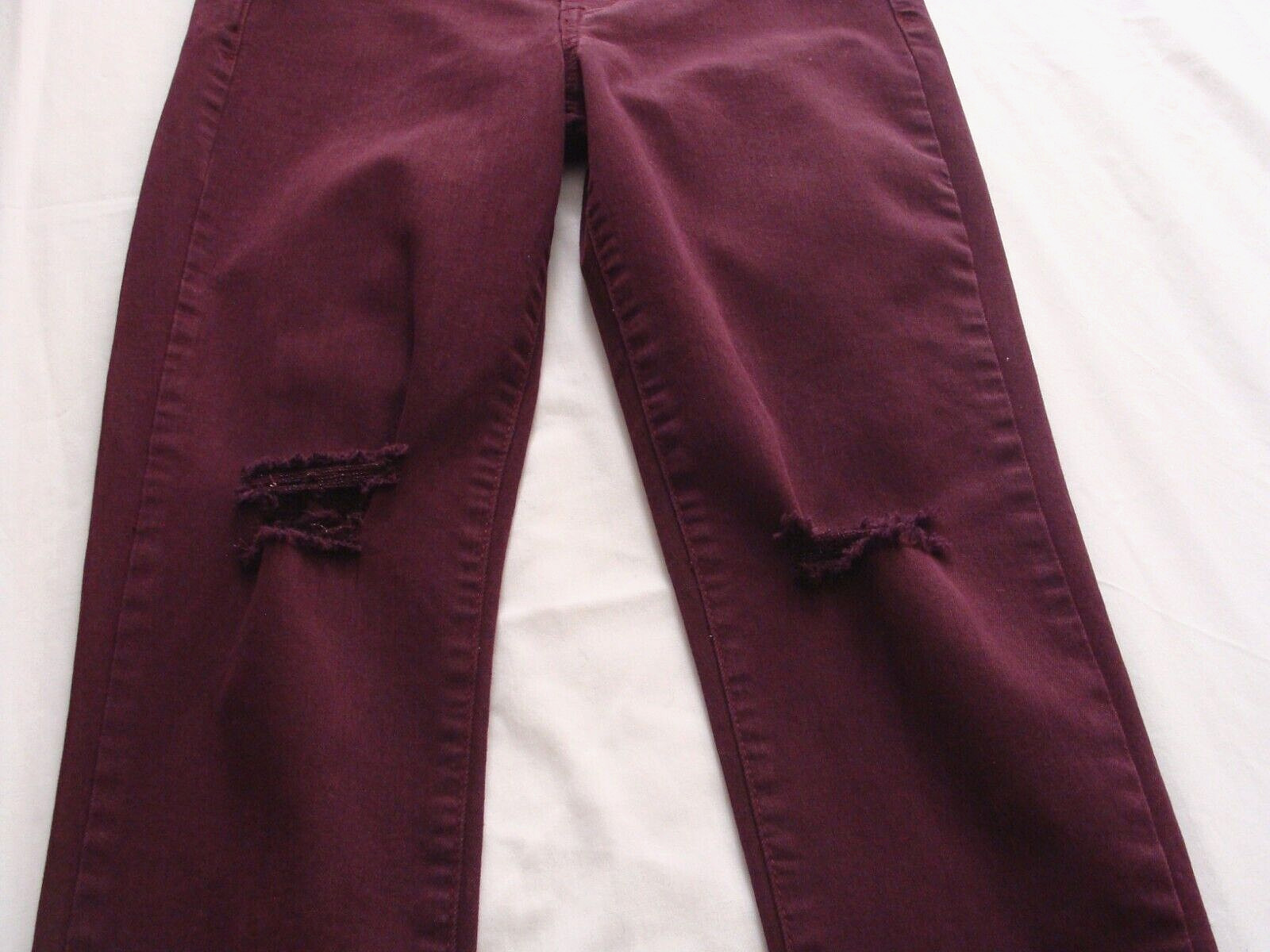 GAP Dark Mauve Purple “Easy LEGGING” DISTRESSED/Destroyed Jeans Sz 27 (26.5 In)