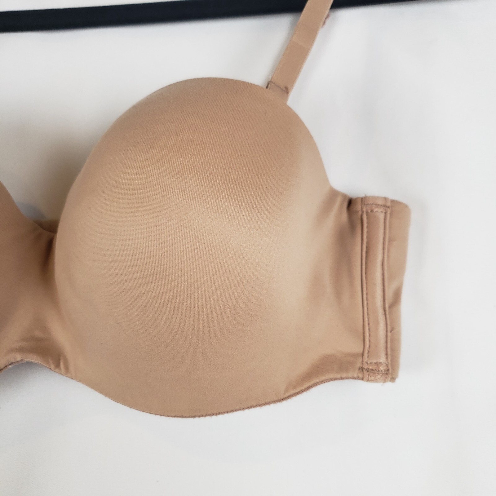 Victorias Secret Body Bra Lined Strapless 34C Beige Multiway Straps Included