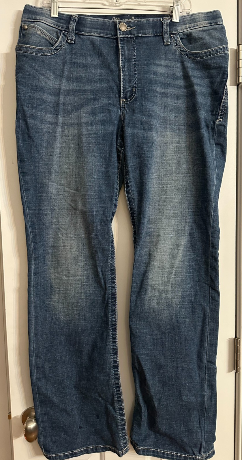Wrangler Willow Ultimate Riding Mid-Rise Bootcut Jeans Women’s 17 38×33 Denim