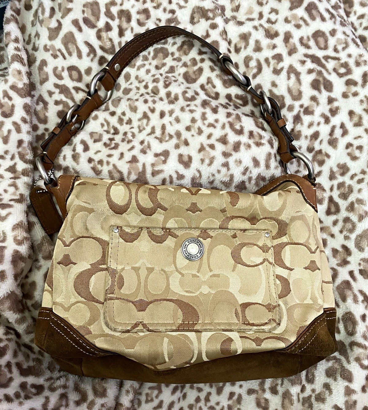 Coach Women’s Monogram Shoulder Bag Beige/Brown Turn Lock Zip Inner Pockets