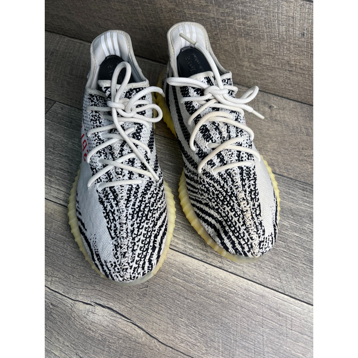 Adidas Yeezy Boost 350 V2 CP9654 Men 11 Running Shoes White Zebra Print Sneakers