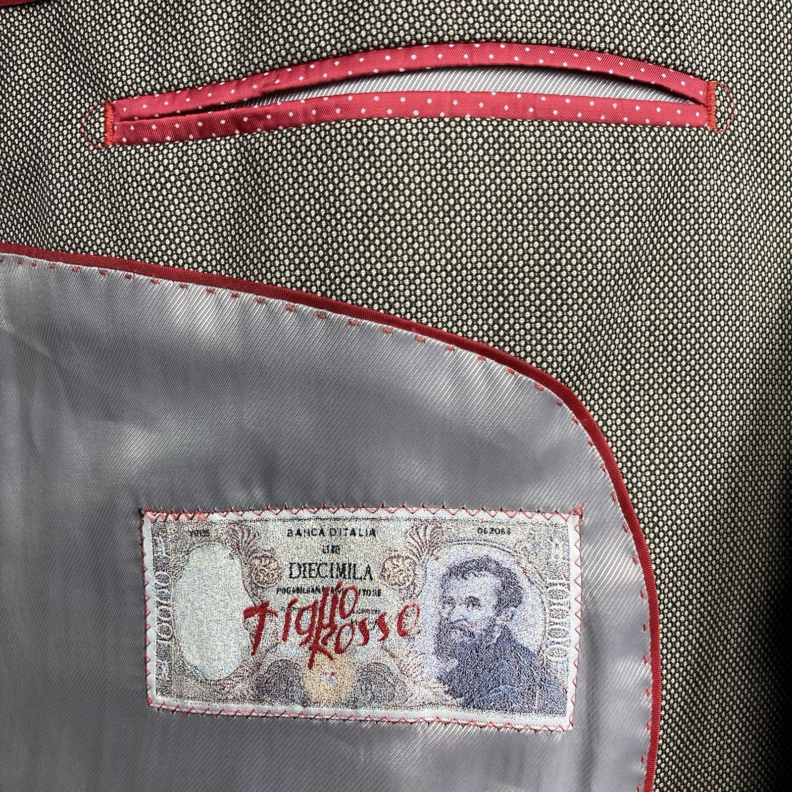 Tiglio Rosso Men’s 2-pc suit Jacket 42R 2-Btn Pants 32W 27L Made Italy Wool