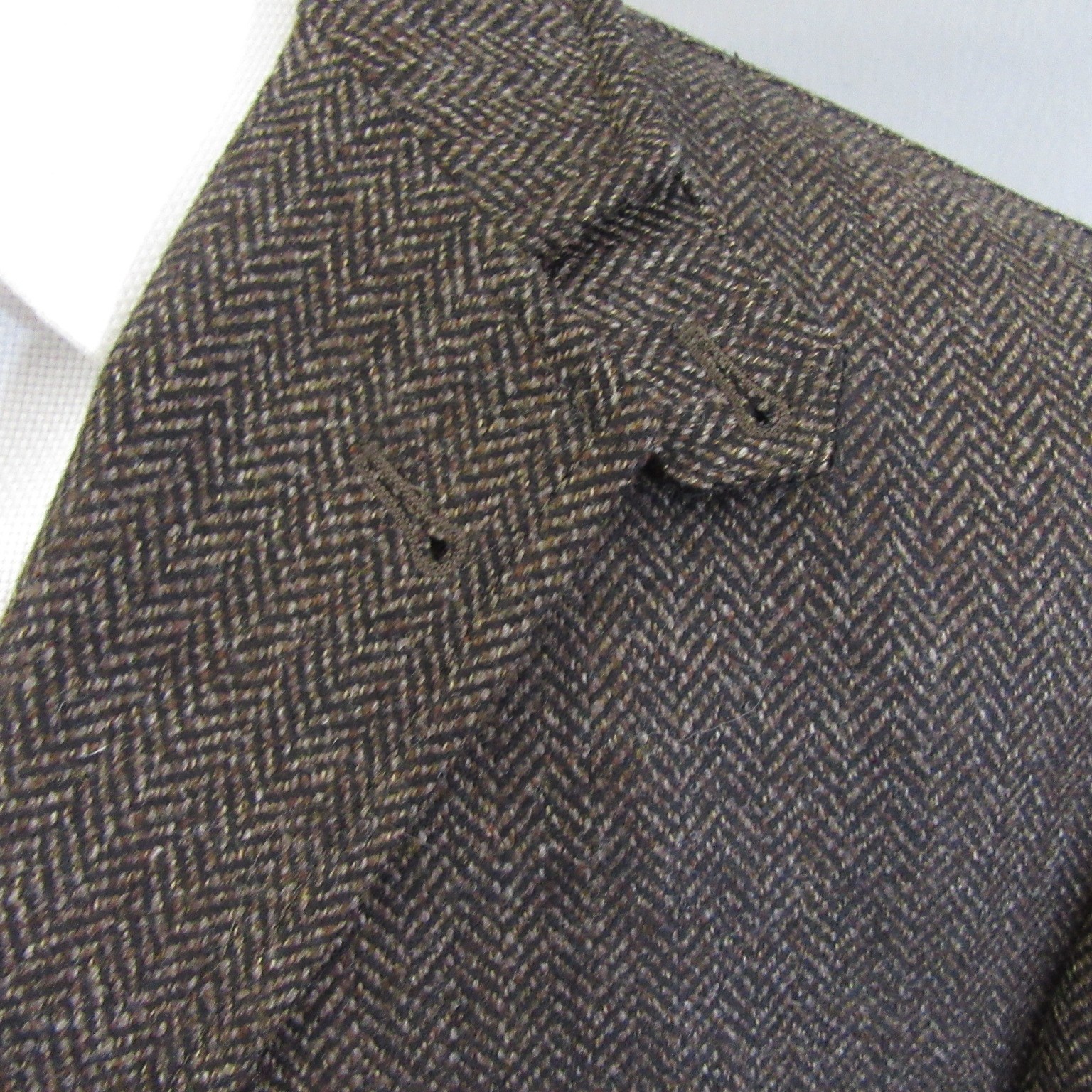 Kroon Tweed Sport Coat 46L 3 Button Brown Herringbone Throat Latch Double Vent
