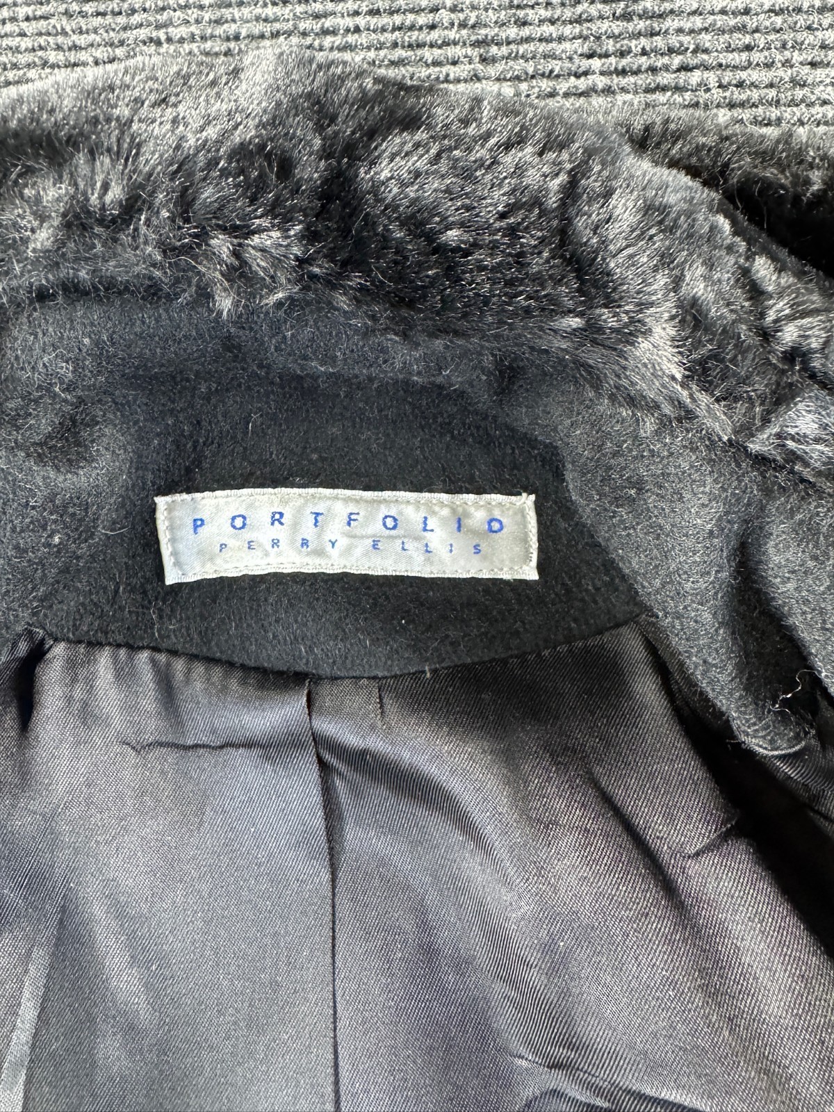 Portfolio Perry Ellis Overcoat Womens 10 Black Wool Single Vented Faux Fur Trim