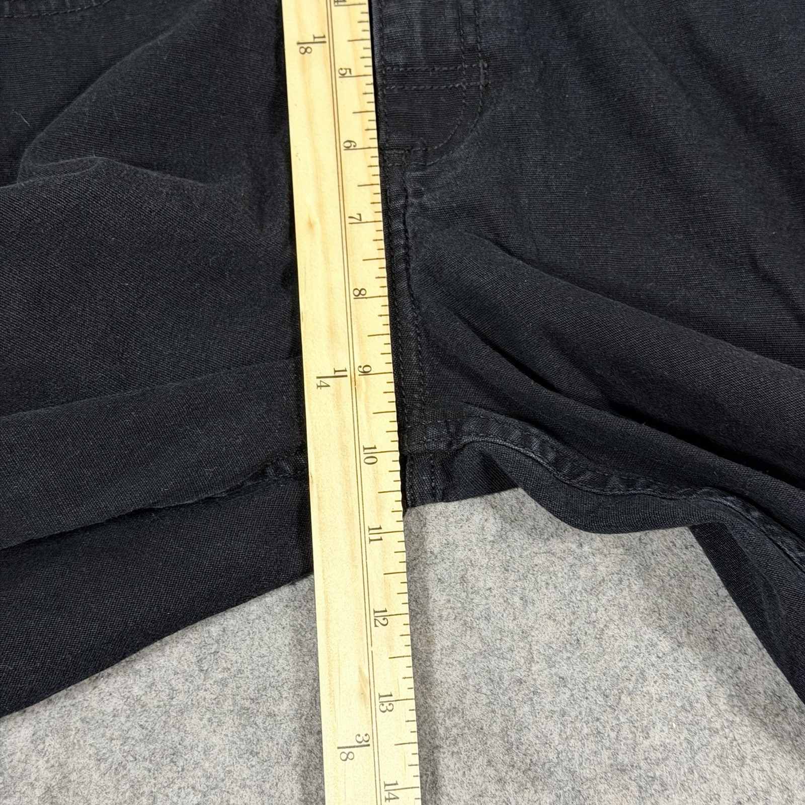 Vans Shorts Denim Jean Shorts Youth Boy’s Size 12 (Actual Fits 25.5×8.75) Black