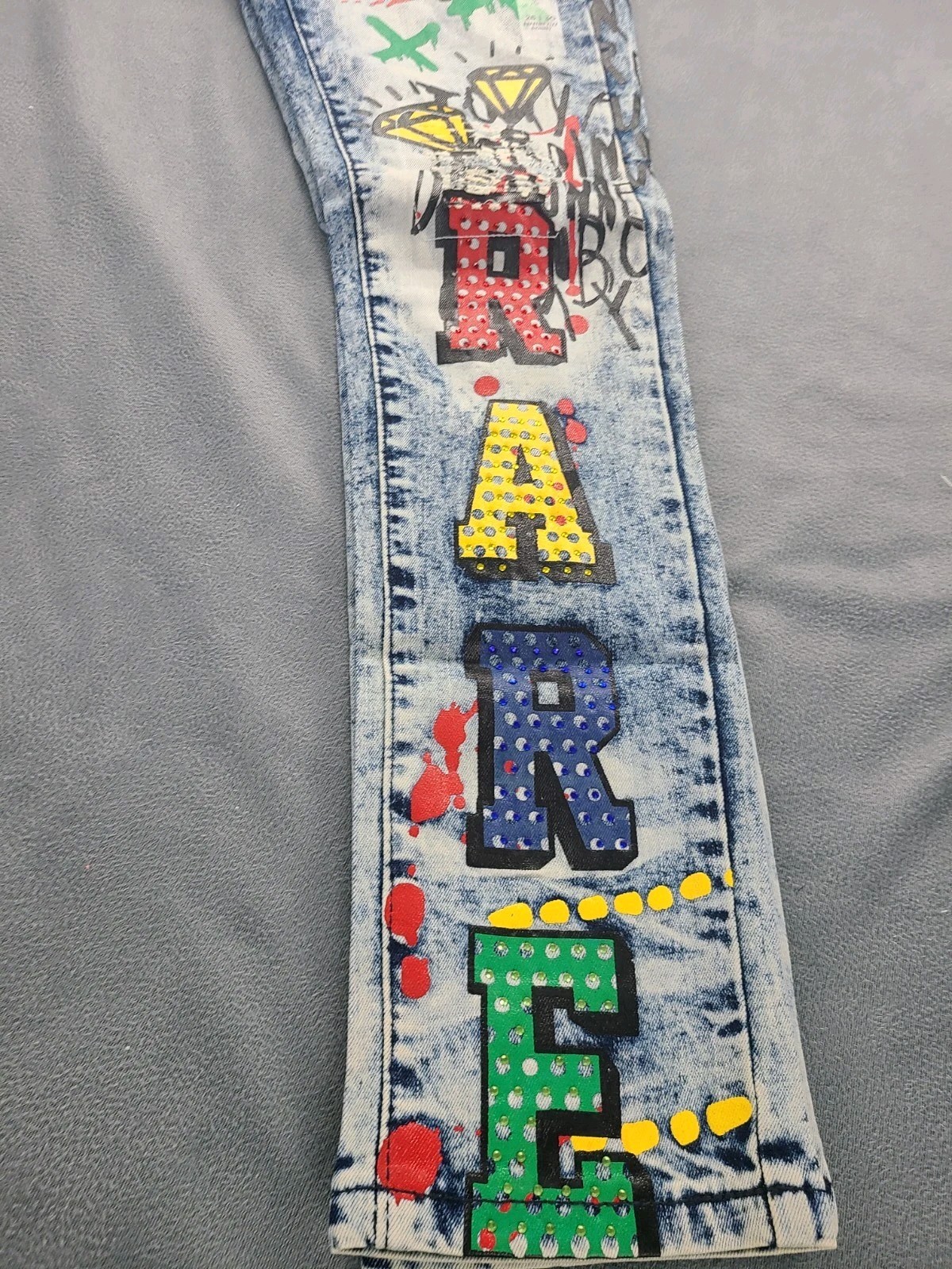 Rue 21 Premium Men’sBlue Design Patch Distressed Jeans Skinny Fit Jean 34×34 NWT