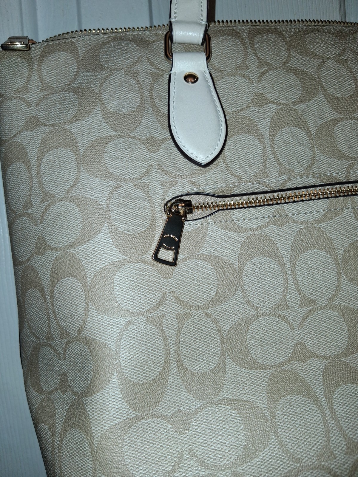 Coach CH504 Cream, Tan Canvas and Leather Signature Gallery Tote Bag Purse