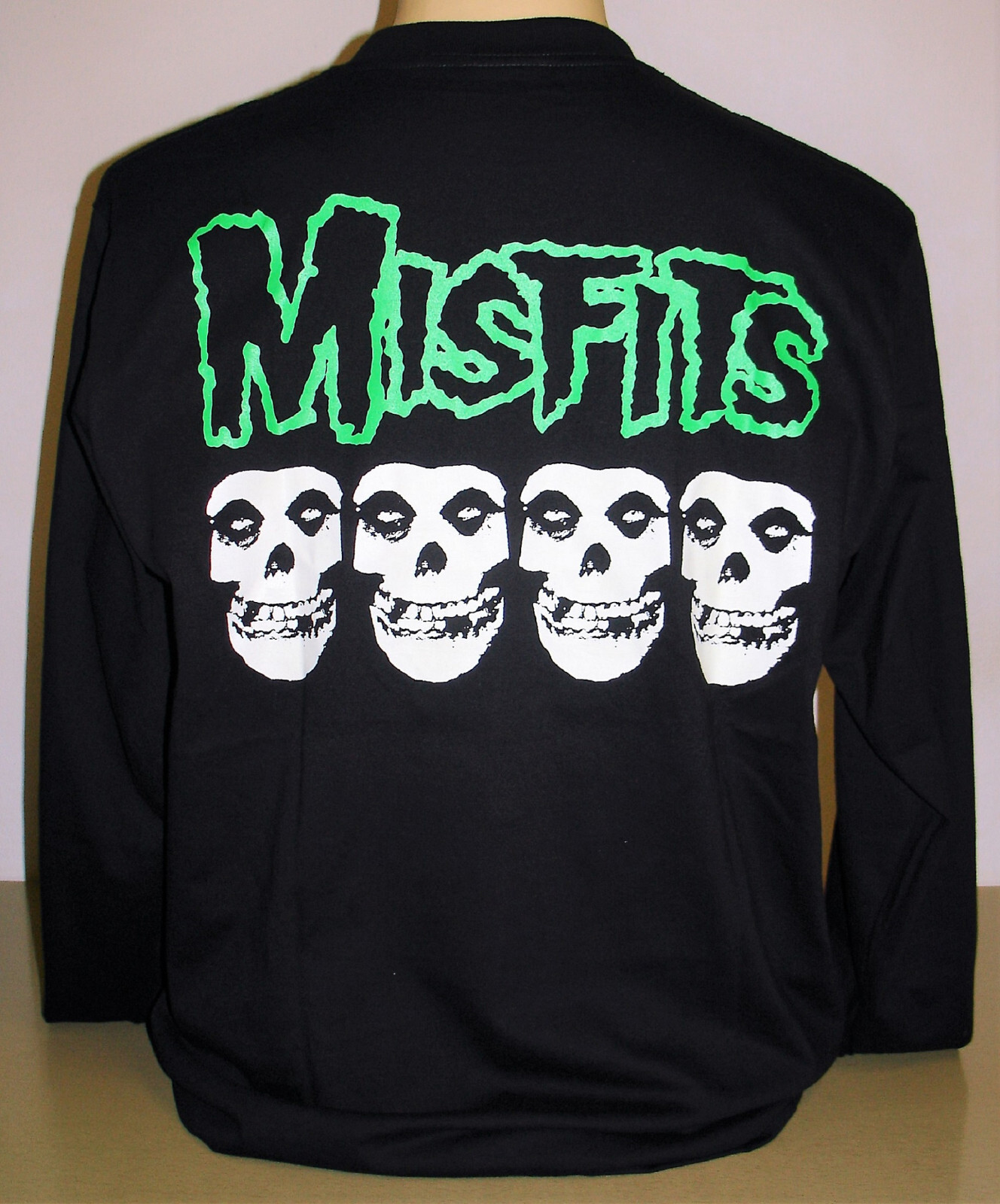 Misfits Skull Logo Glow Punk Rock Band Long Sleeve T-Shirt Size S M L XL 2XL 3XL
