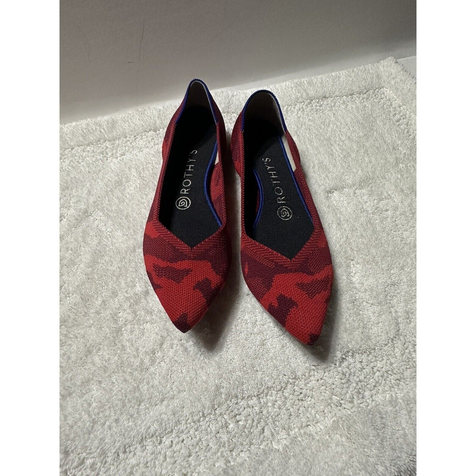 Rothy’s The Point Pattern Red Camo Limited Edition Flats Shoes W8 Retired