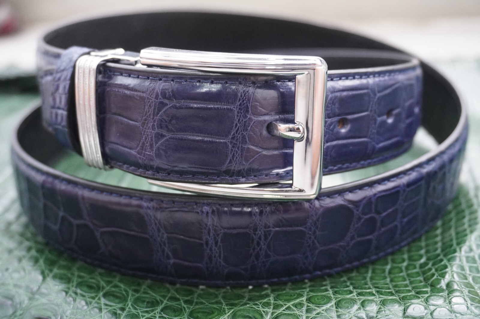W1.3 inch Blue Real Crocodile Belly Leather Skin Men’s Belt Pin Buckle #L30
