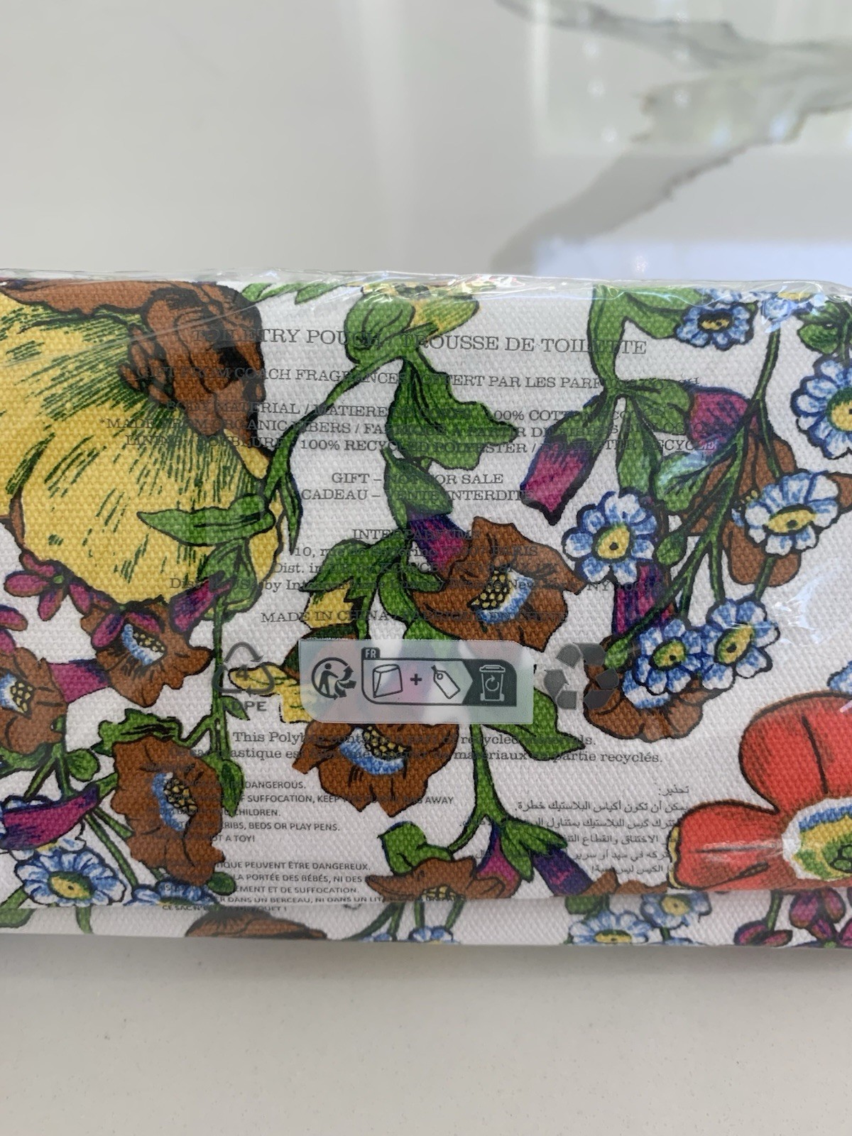 COACH Fragrance Pouch white floral toiletry cosmetic travel Bag flower design