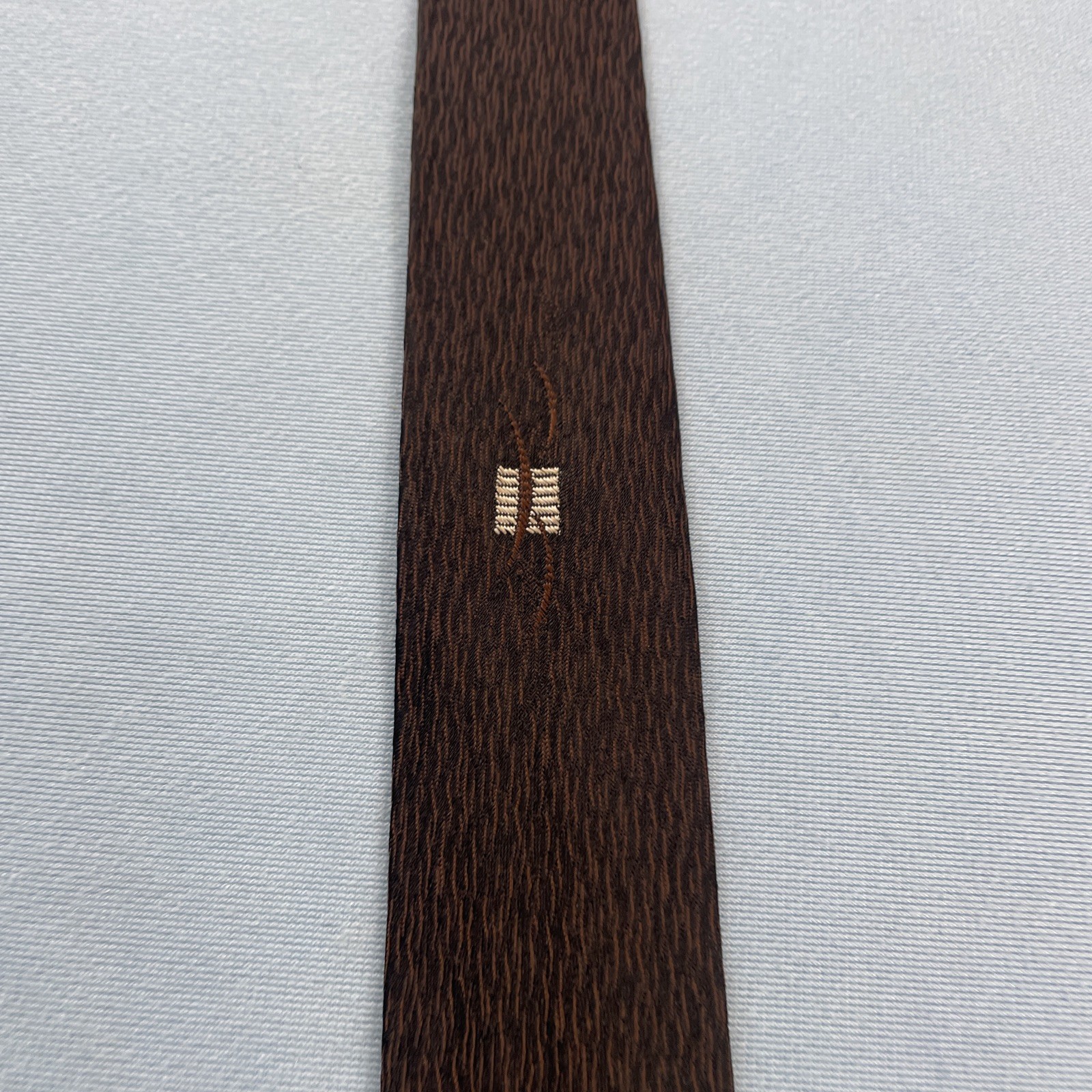 Vtg 50s 60s Tie Beau Brummel Atomic MCM Deco Medallion Brown Slim Necktie 2×53
