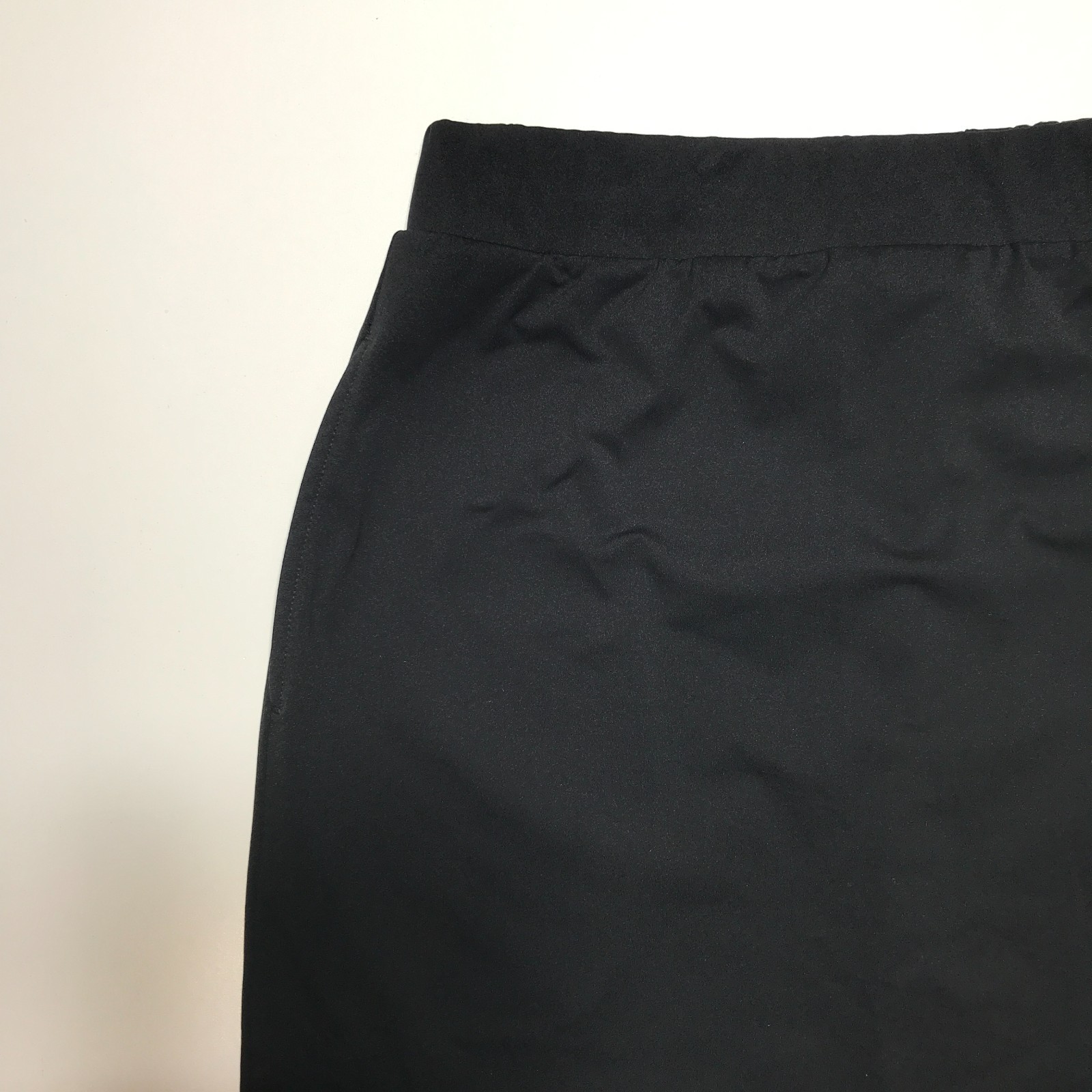 Uniqlo Skirt Womens M Dry-Ex Stretch Jersey Black Narrow Straight Pull On