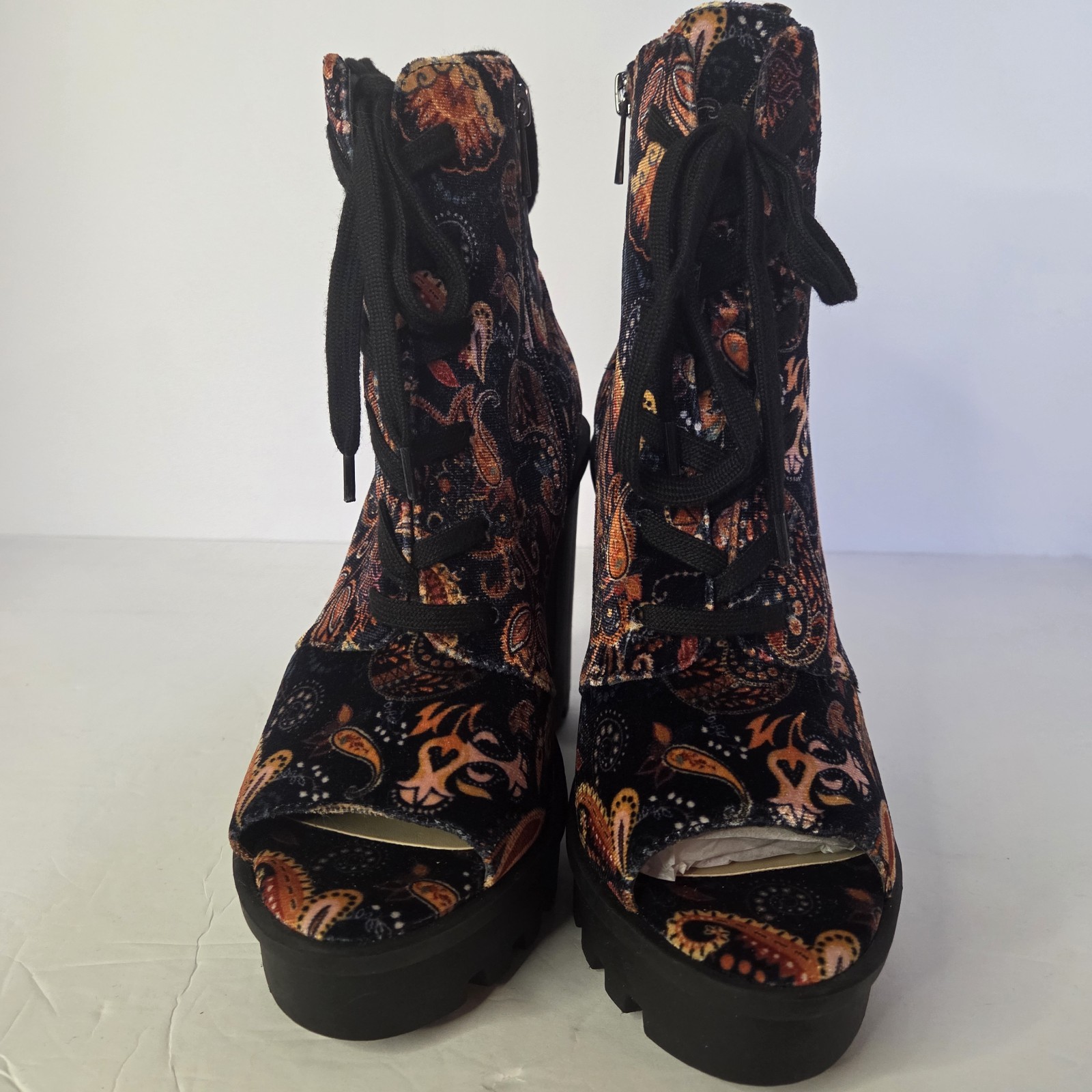 Jessica Simpson Lizzah Paisley Open Toed High Women’s High Heel Boot Size 7.5