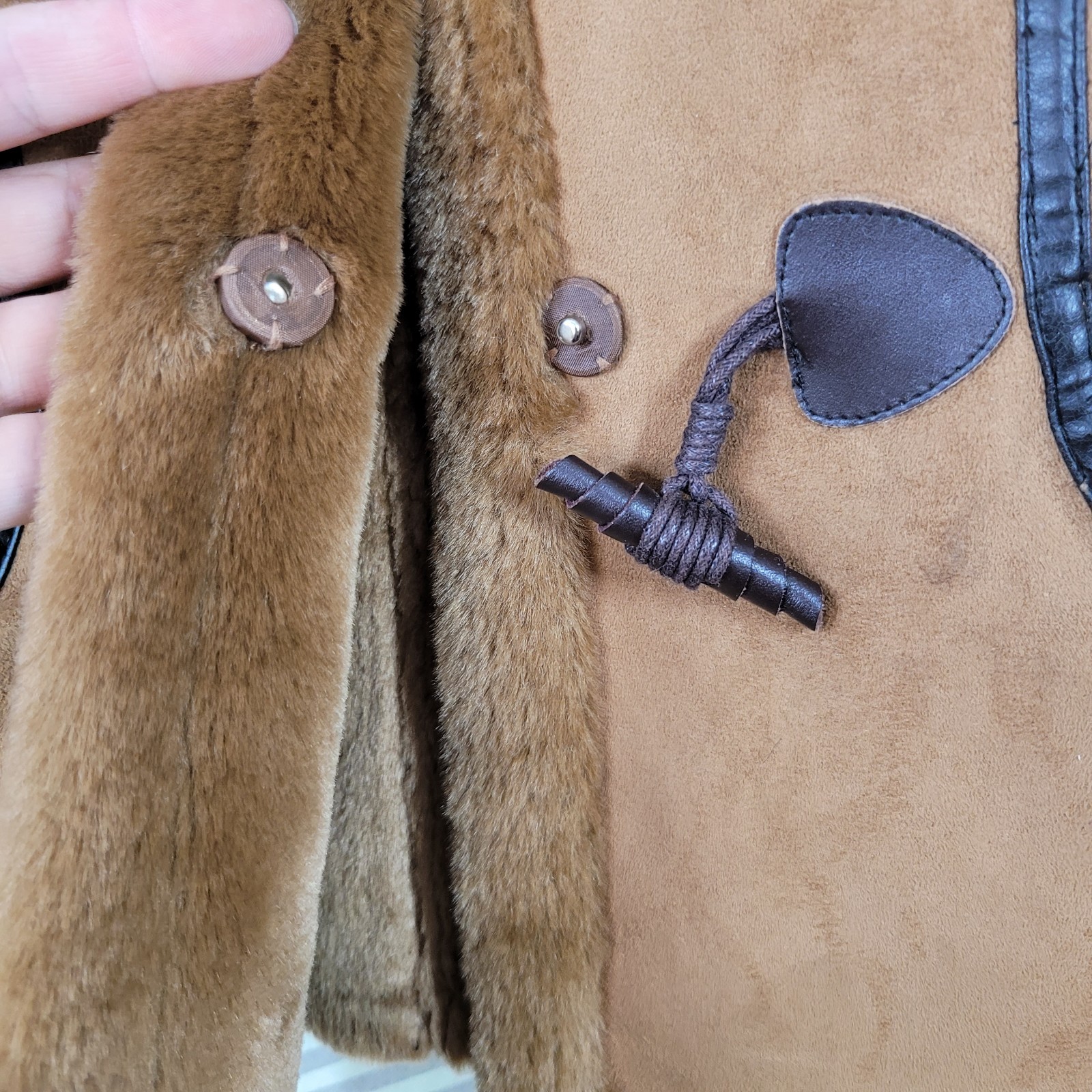 Bernardo Suede Leather Vest Small Faux Fur Trim Boho Aspen Festival Toggle Vtg