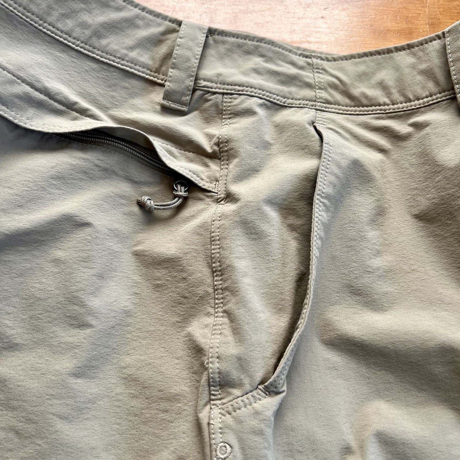 LL Bean Shorts Men’s Tan 40W Cresta Lightweight Hiking Repaired