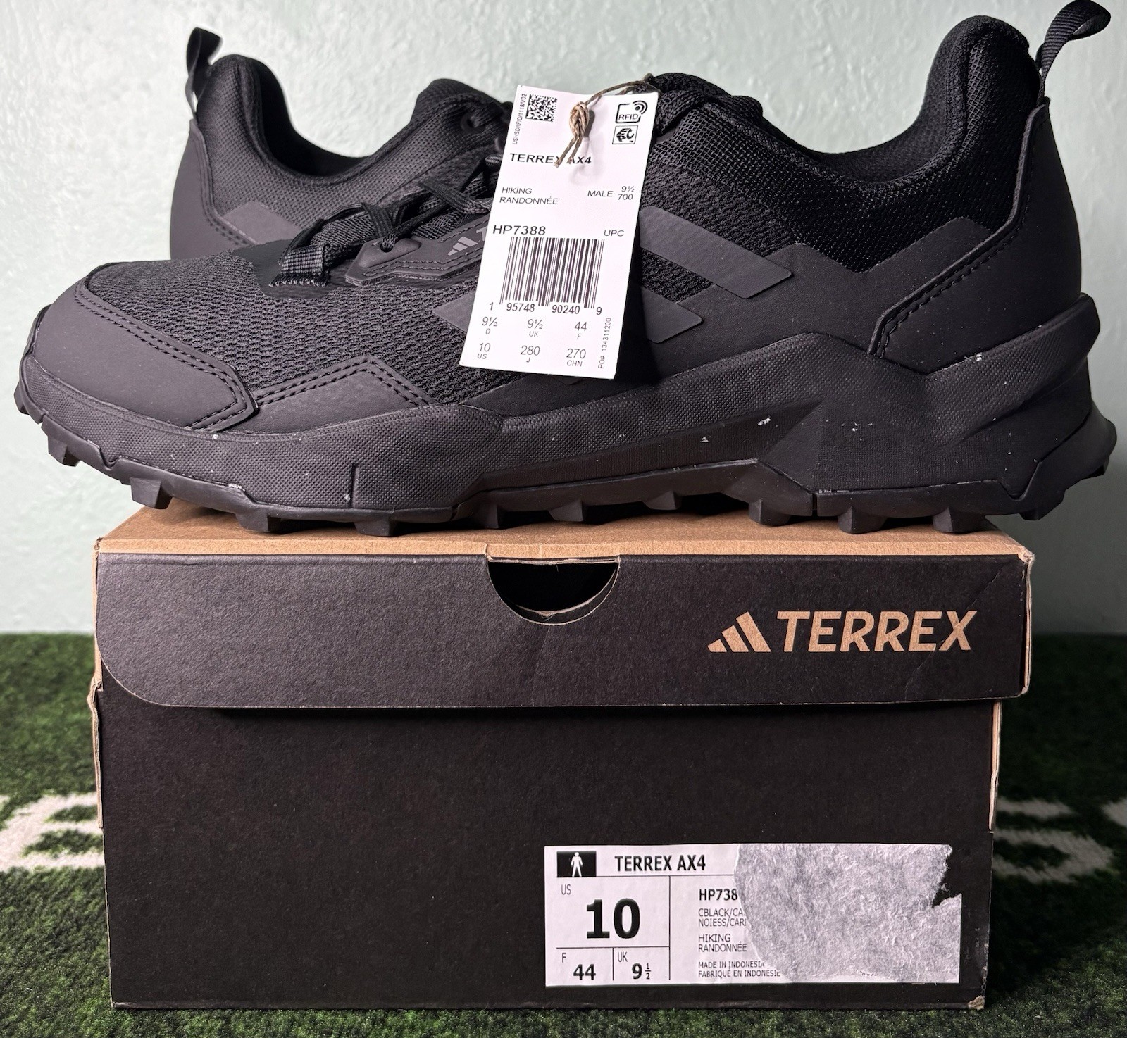 US Men’s 10 – Adidas TERREX AX4 “Black Carbon” HP7388, Hiking Shoes