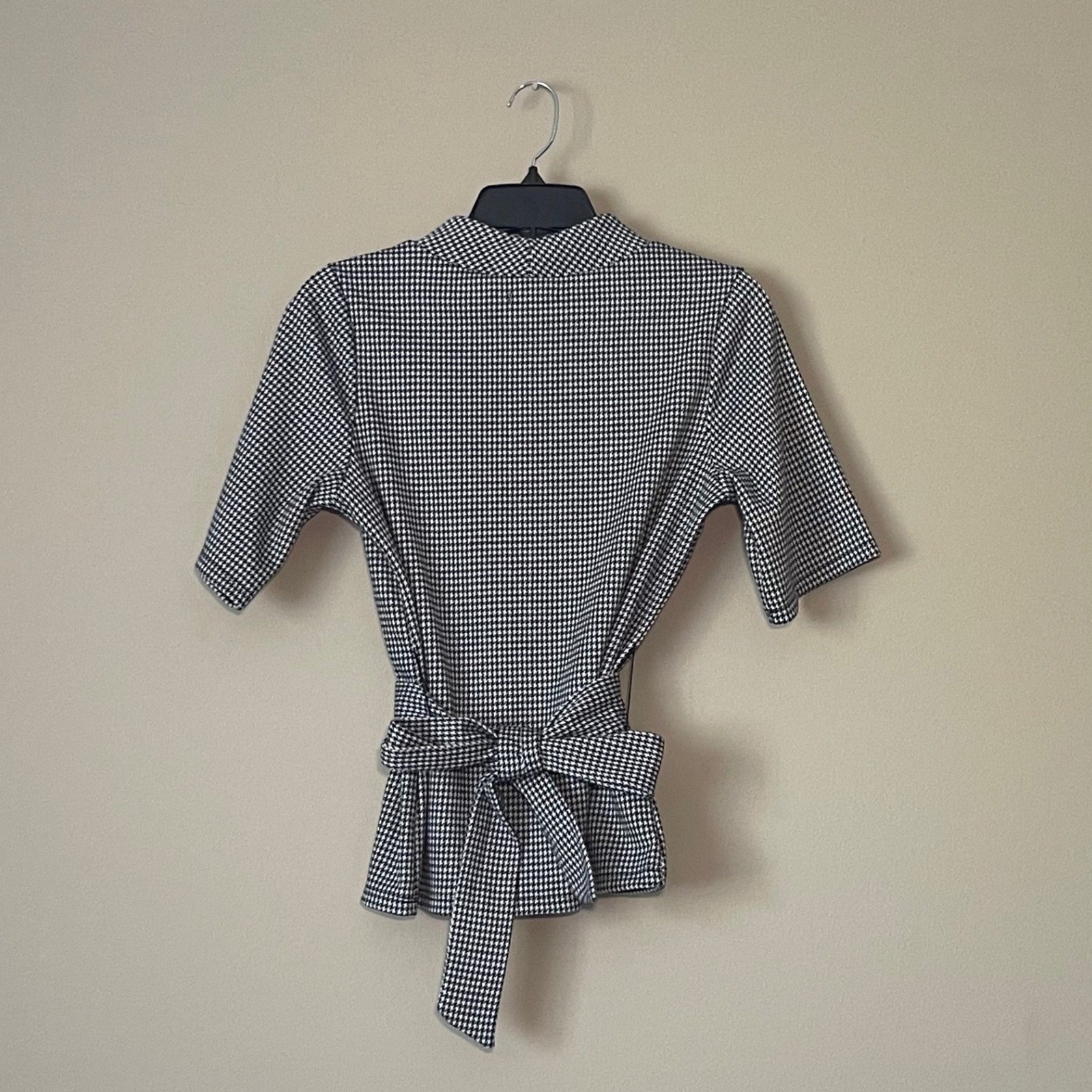 Halogen Mock Neck Belted Peplum Top Black White Houndstooth Women’s XS