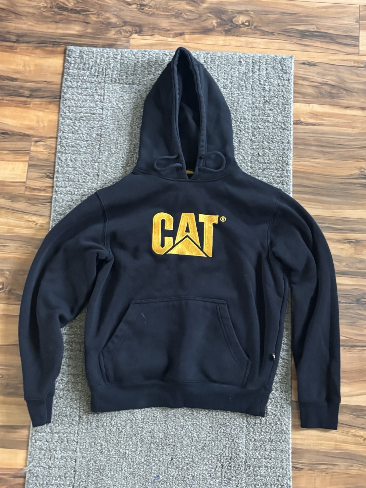 CAT Men’s Black Pullover Fleece Hoodie Logo Kangaroo Pocket Size S