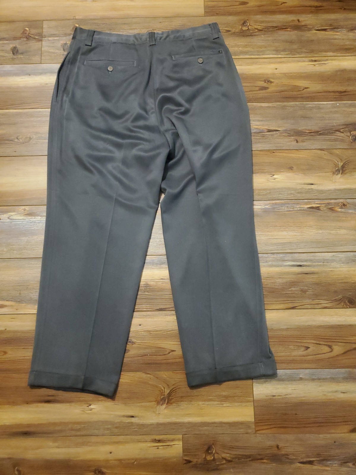 Tommy Bahama 100% Silk Mens Size 36 Pants Pleated Cuff