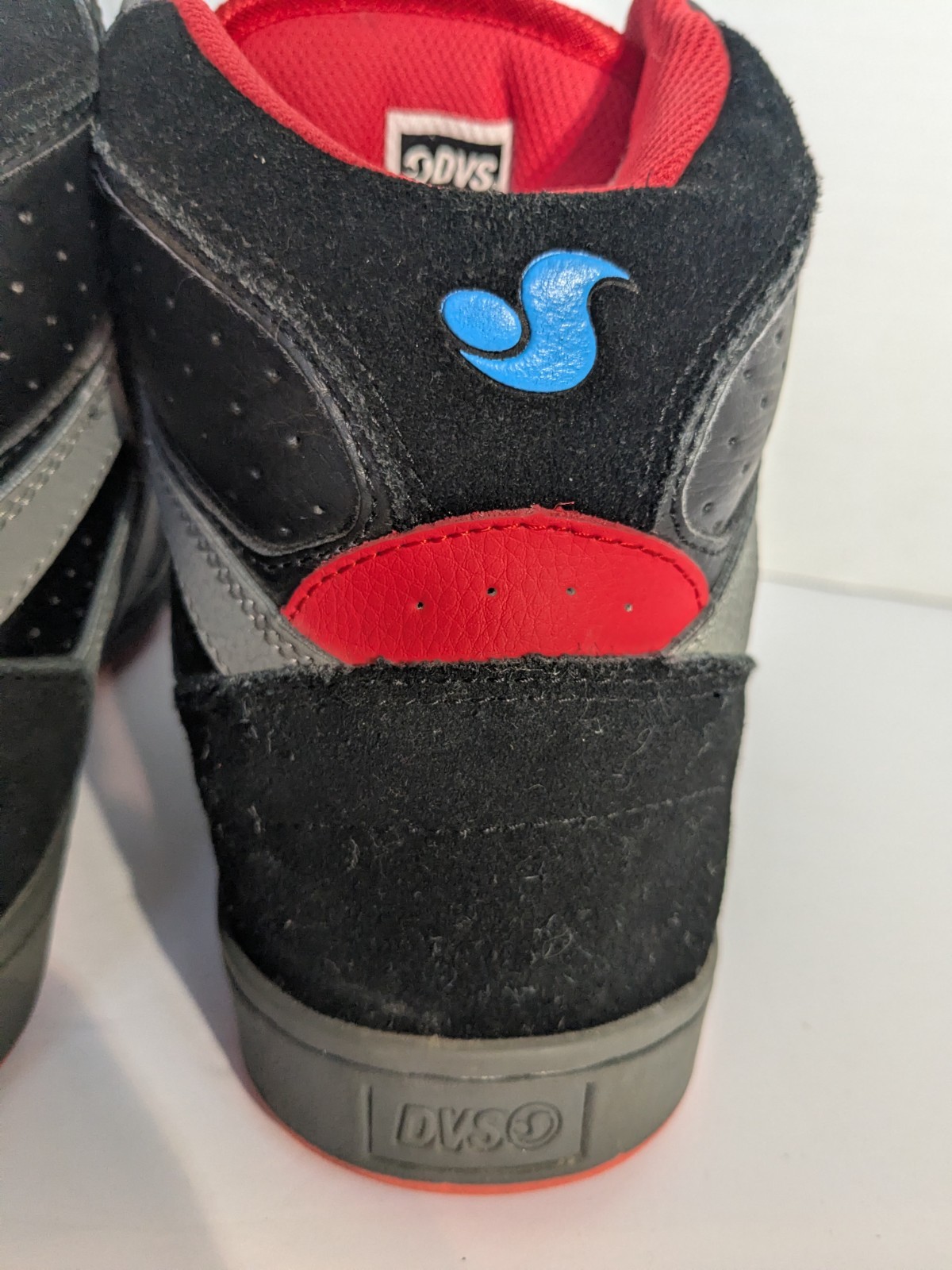 DVS Men’s Honcho Skate Shoes – Size 9 US – High Top Skater Fat Tongue Sneakers