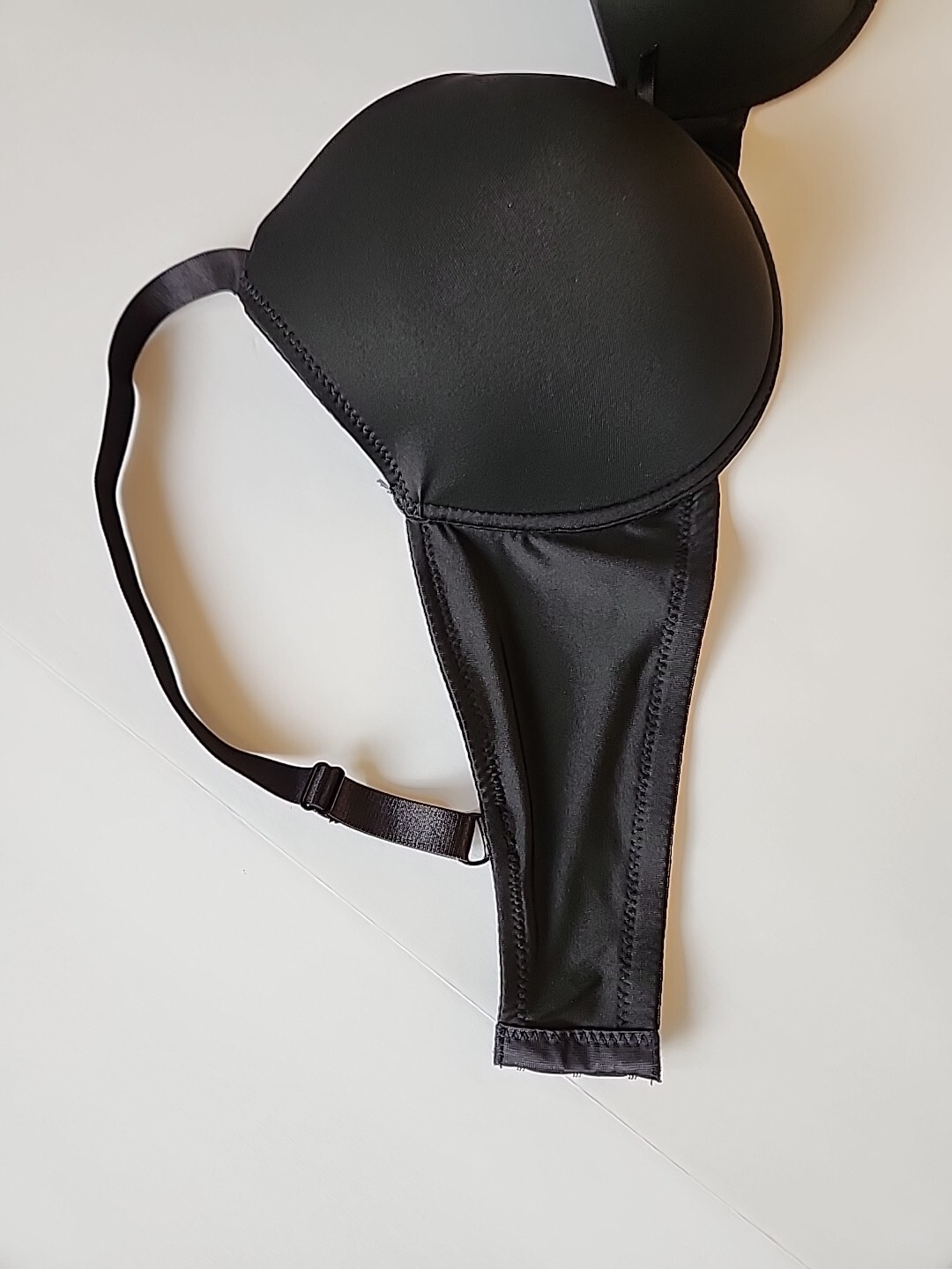 Just Be Womens Black Underwire Bra Padded 38D Normal Strap