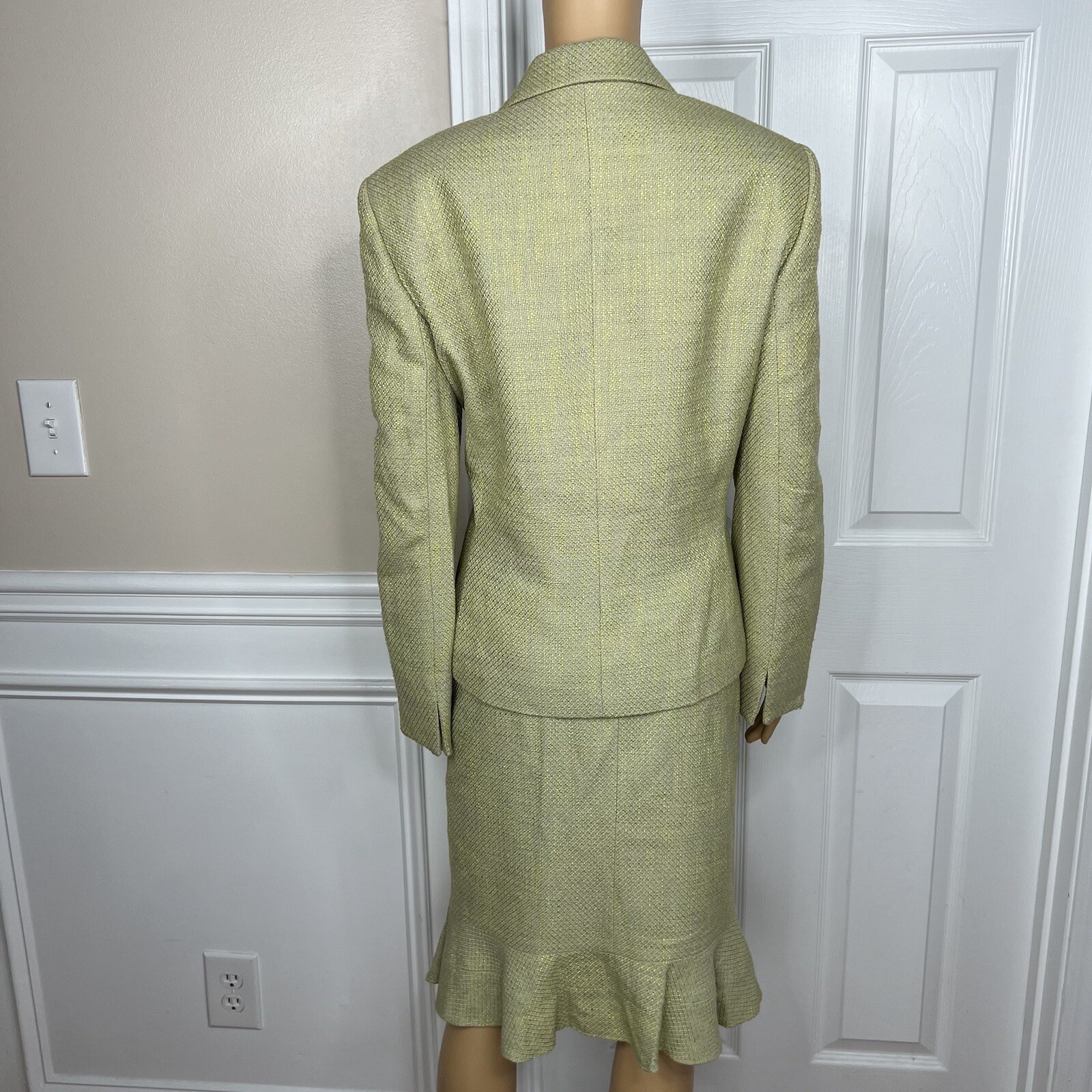 Kasper Women Polyester Rayon Skirt Suit 16 Green Ruffle Lined Wrap Belted 2PC