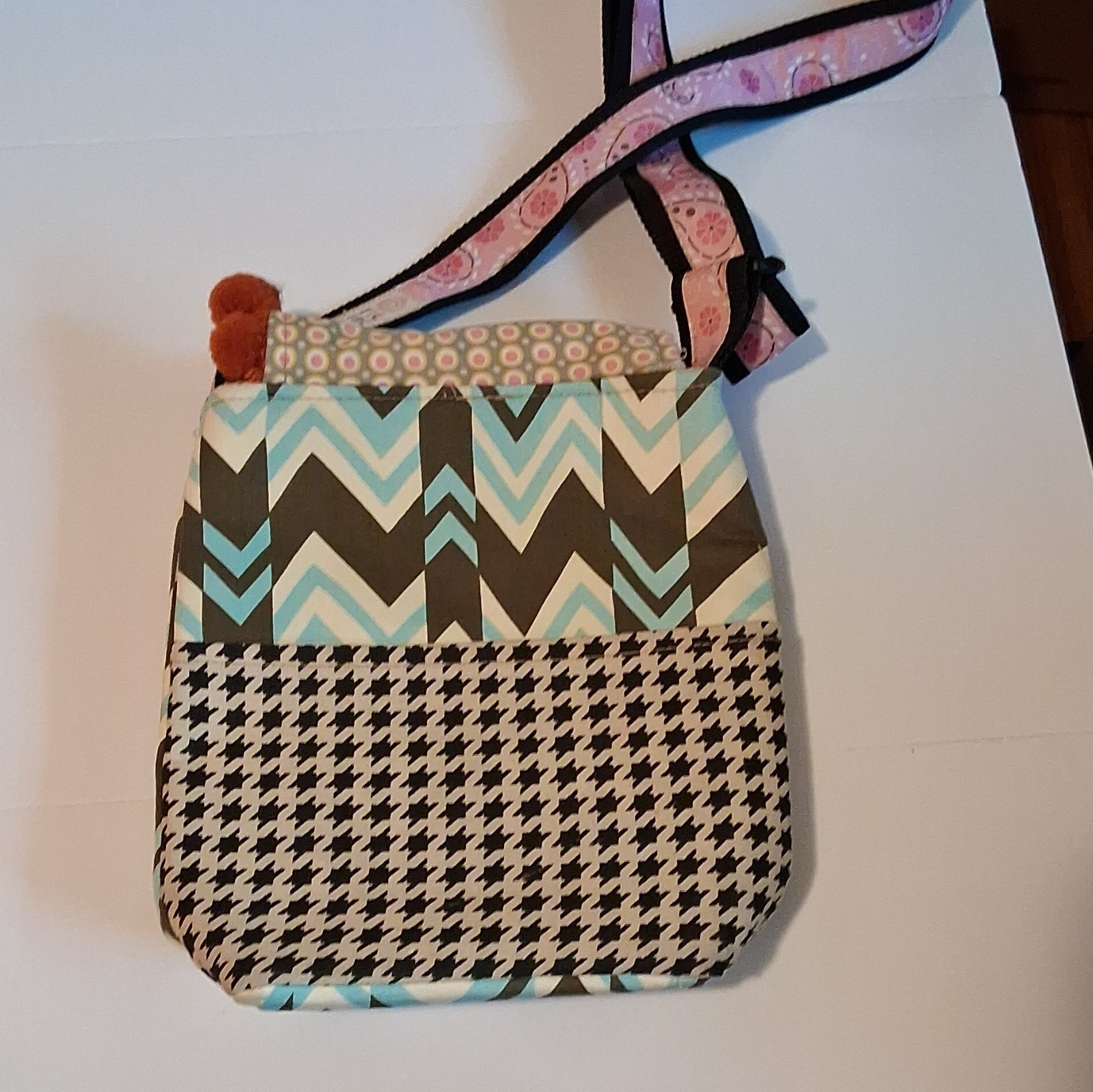 Unique Ric Rac Designs Multicolor Crossbody Bag, Pom Pom Accents, Magnetic Close