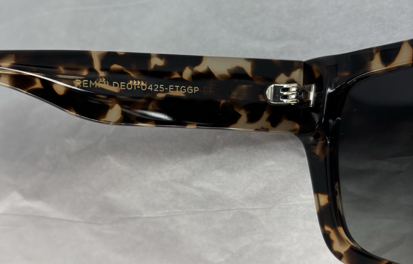 New Diff Eyewear Bella Oversized Square Cateye Sunglasses Remi II Tortoiseshell