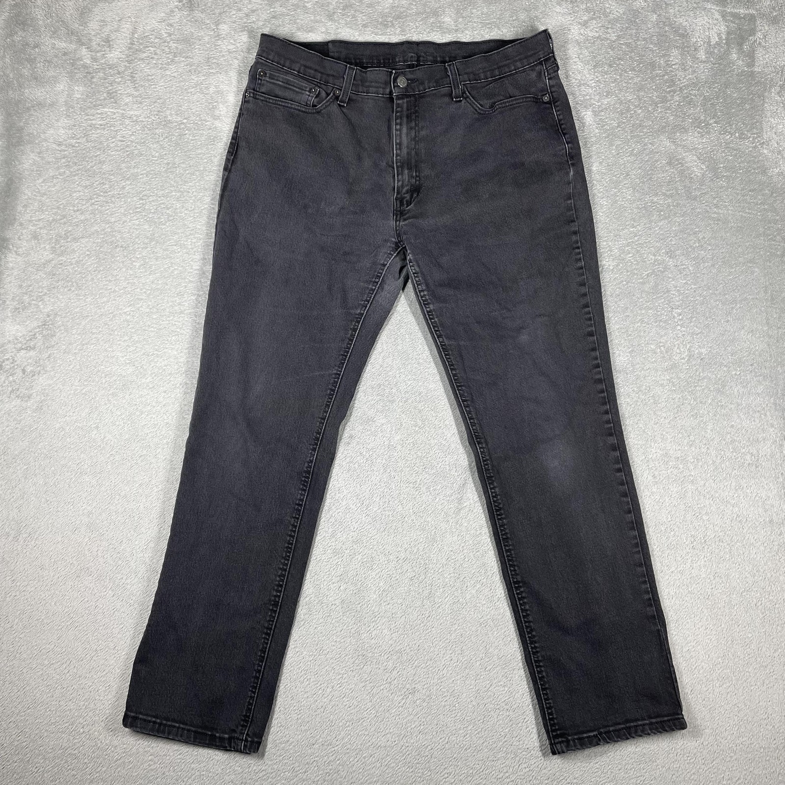 Levi’s 541 Jeans Mens 36×32 Black Athletic Tapered Denim Zip Fly 5 Pocket