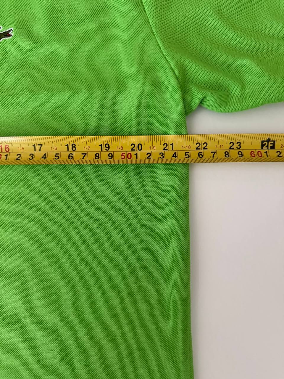 Vibrant Apple Green Polo – Excellent Condition – XL