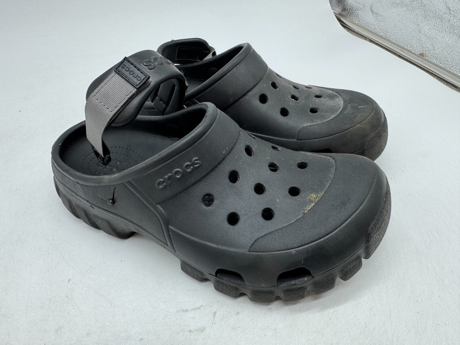 DAMAGED Crocs Offroad Sport Clogs Unisex Black Slip-On Comfort – 7 Men/9 Women