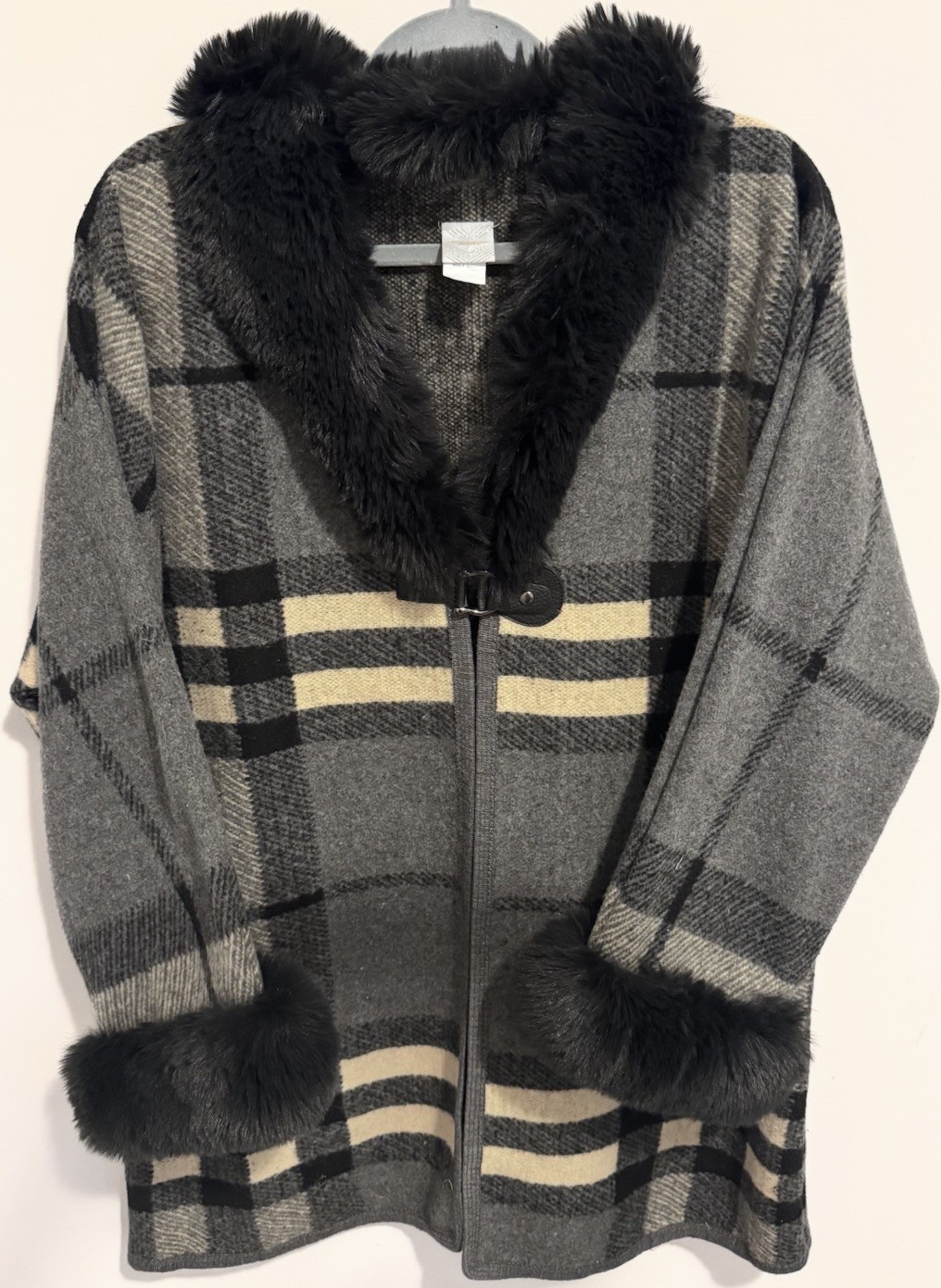 Women’s Gray Plaid Mid-Length Coat Faux Fur Trim Toggle Pockets Size L/XL