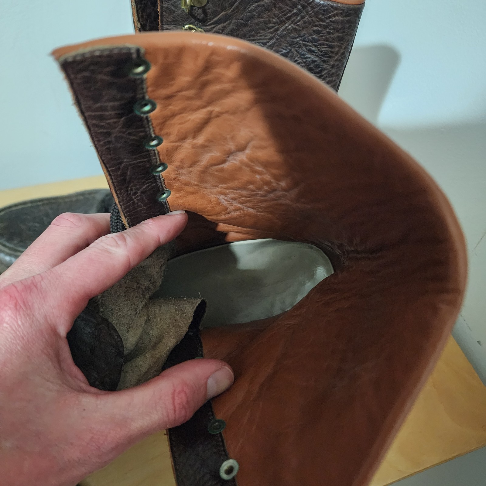 Bespoke Dave Wheeler Custom 10D Hunting Boots Shrunken Bison Leather Moc Toe VTG