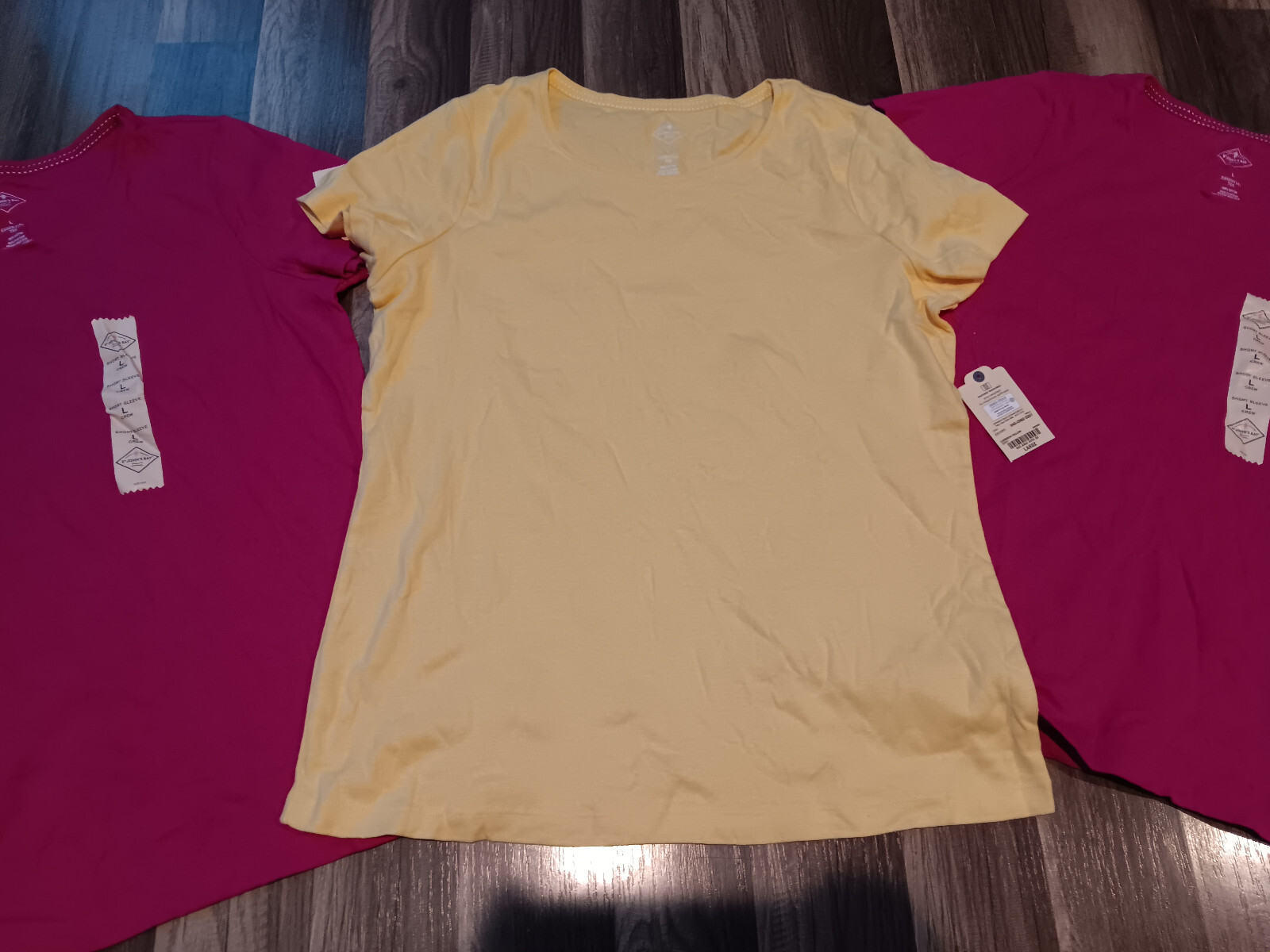St John essential women L-size pink & yellow lot of 3 short sleeve t shirts NWT