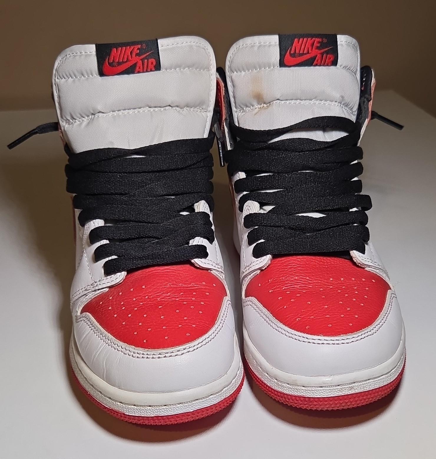 Nike Air Jordan 1 Red/White/Black Men’s Mid Top Sneaker 575441-161