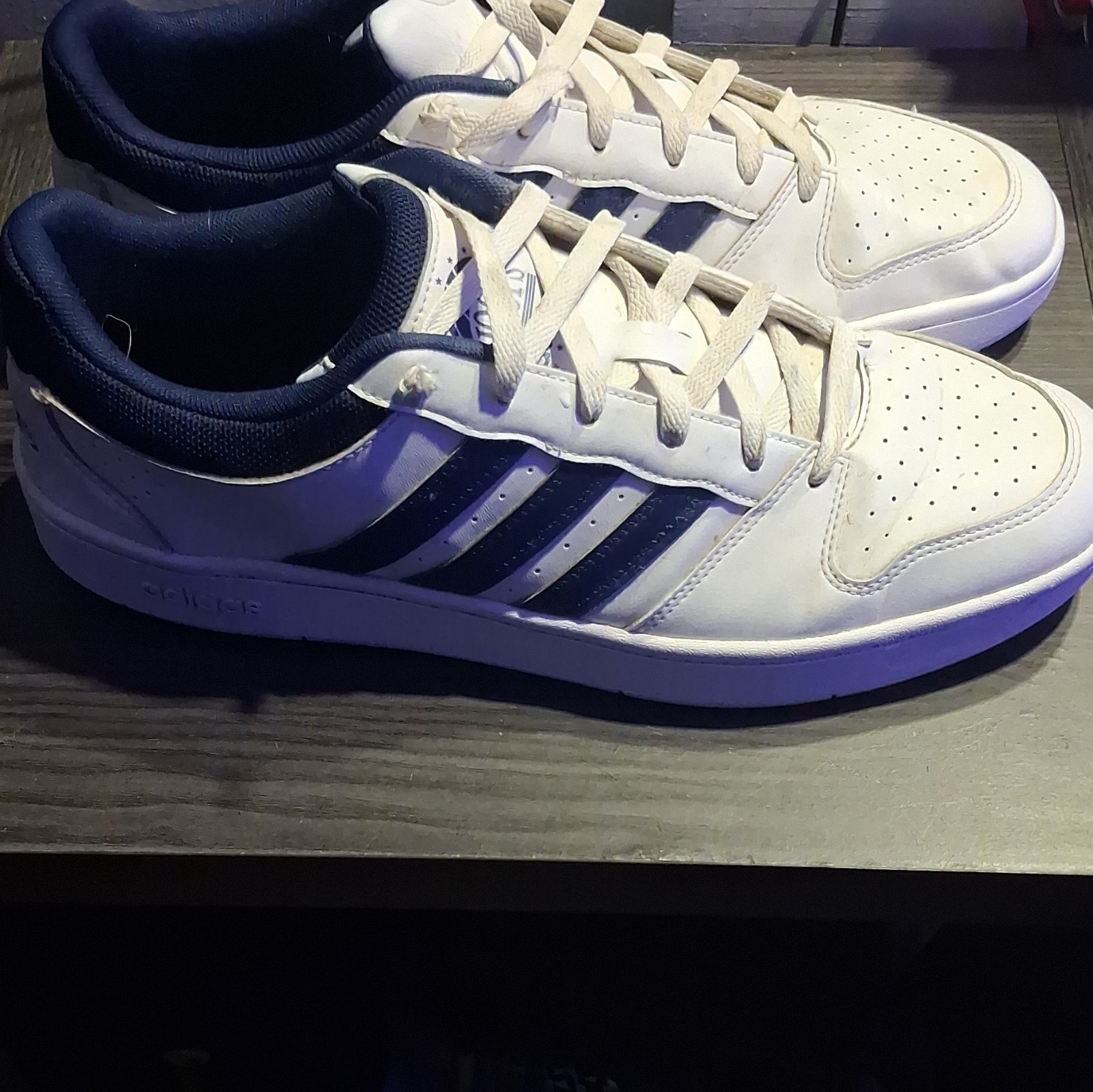 adidas Hoops Men’s Low Top Lace-Up Athletic Sneakers White/Blue