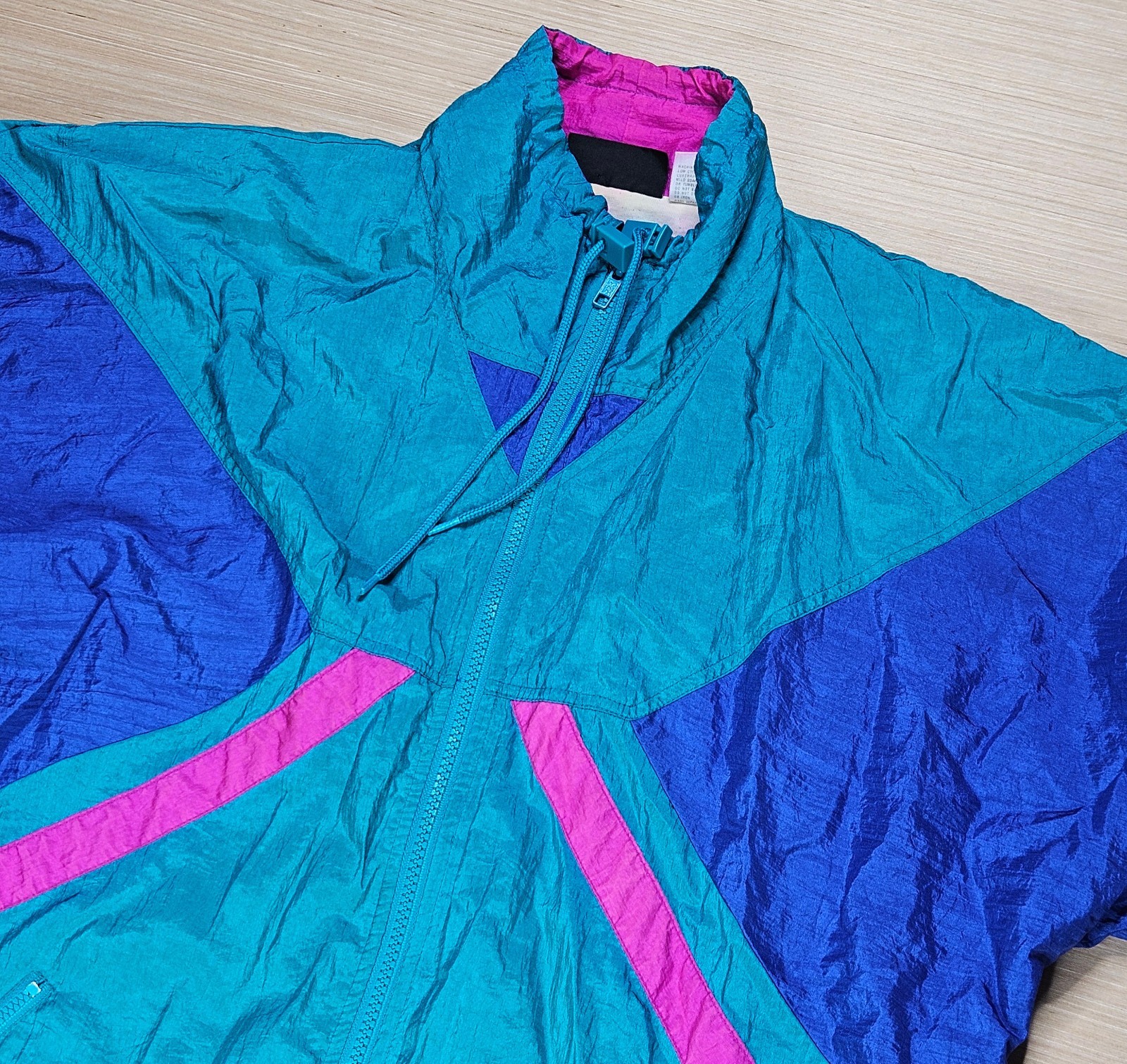 Vintage 80s 90s Akita Wear Jacket Size M Unisex Hip Hop Nylon Colorful READ