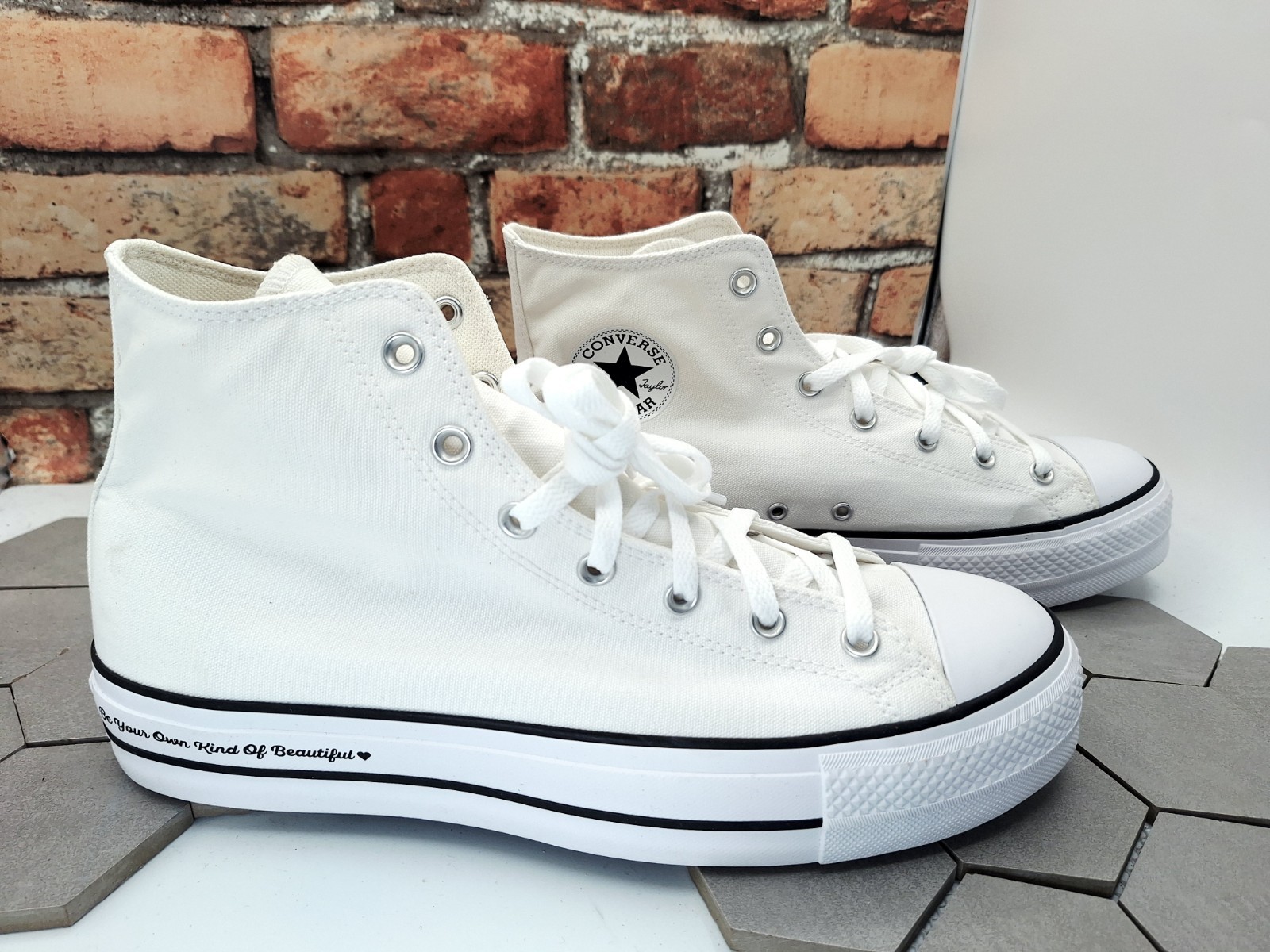 Converse CTAS Hi 1.5in Platform Lift OX White Black Men’s Sz 11 Canvas Sneakers