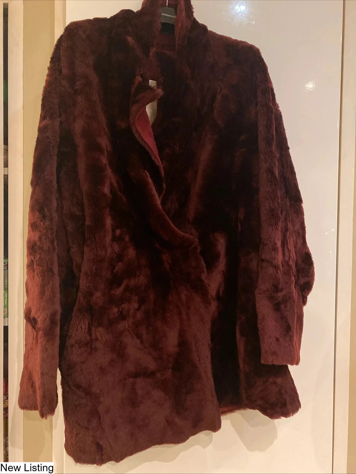 Theory Clarene reversible sheepskin short fur jacket M in claret red NEW #demure